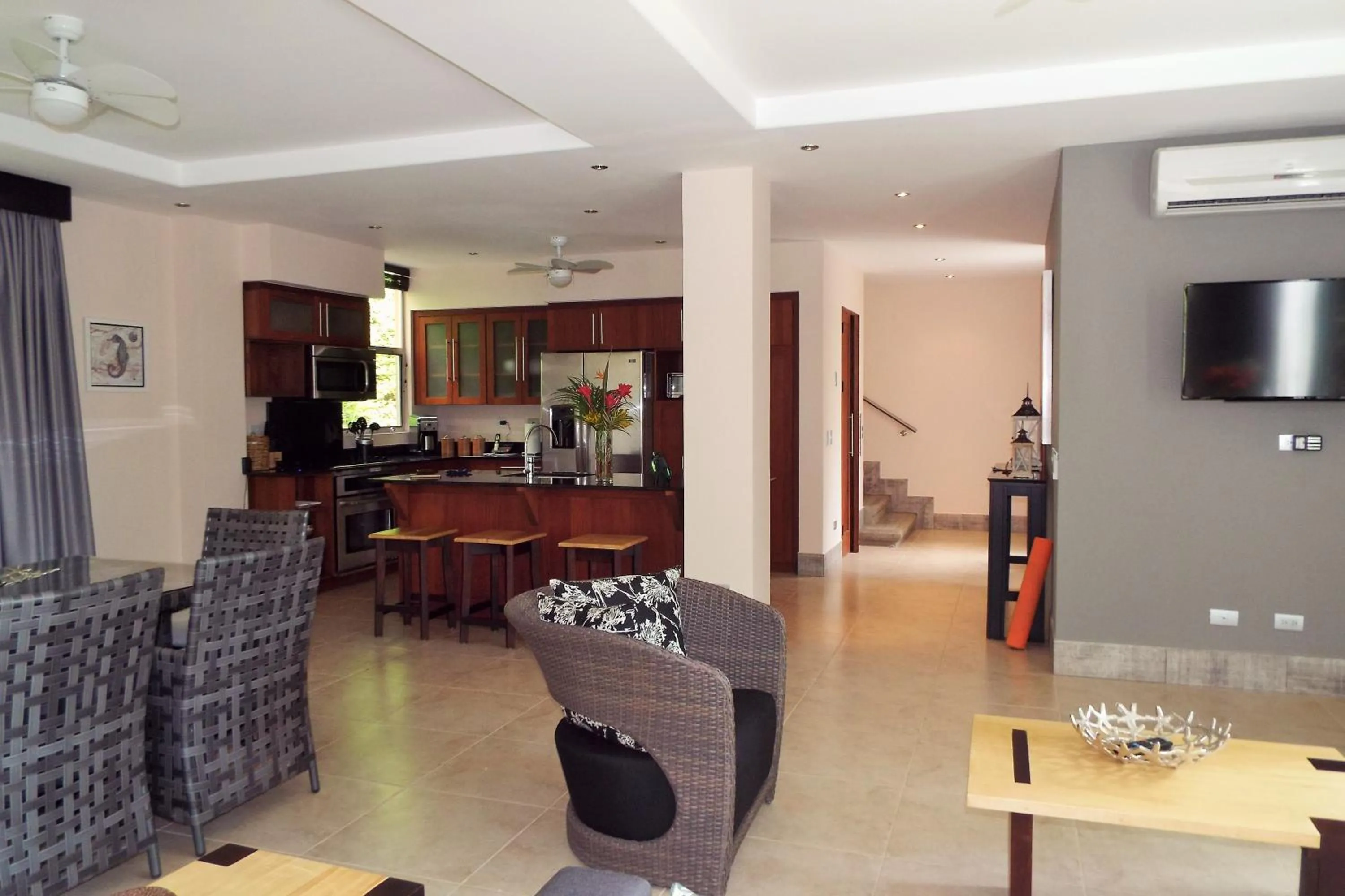 Kitchen or kitchenette in Tulemar Resort