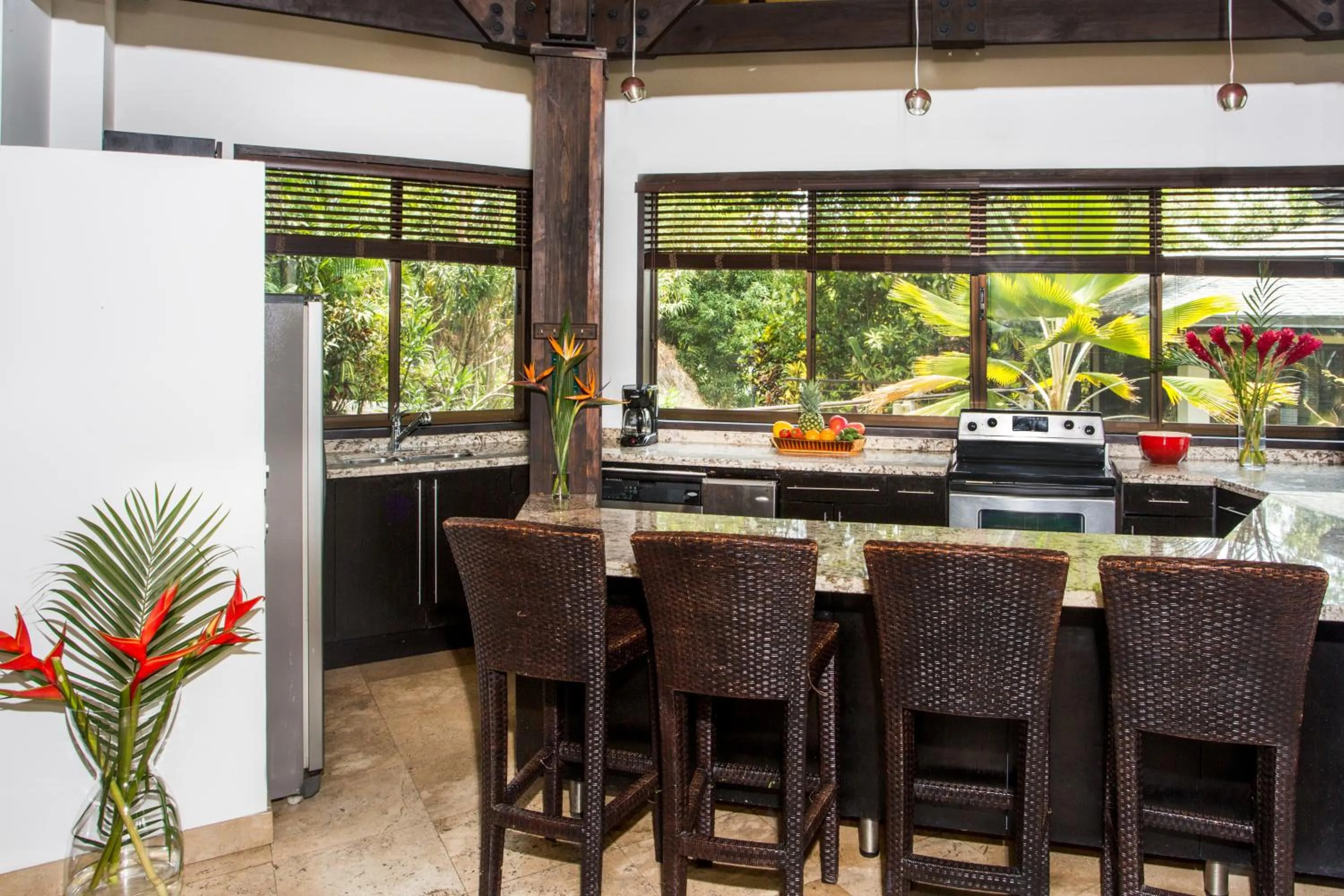 Kitchen or kitchenette in Tulemar Resort