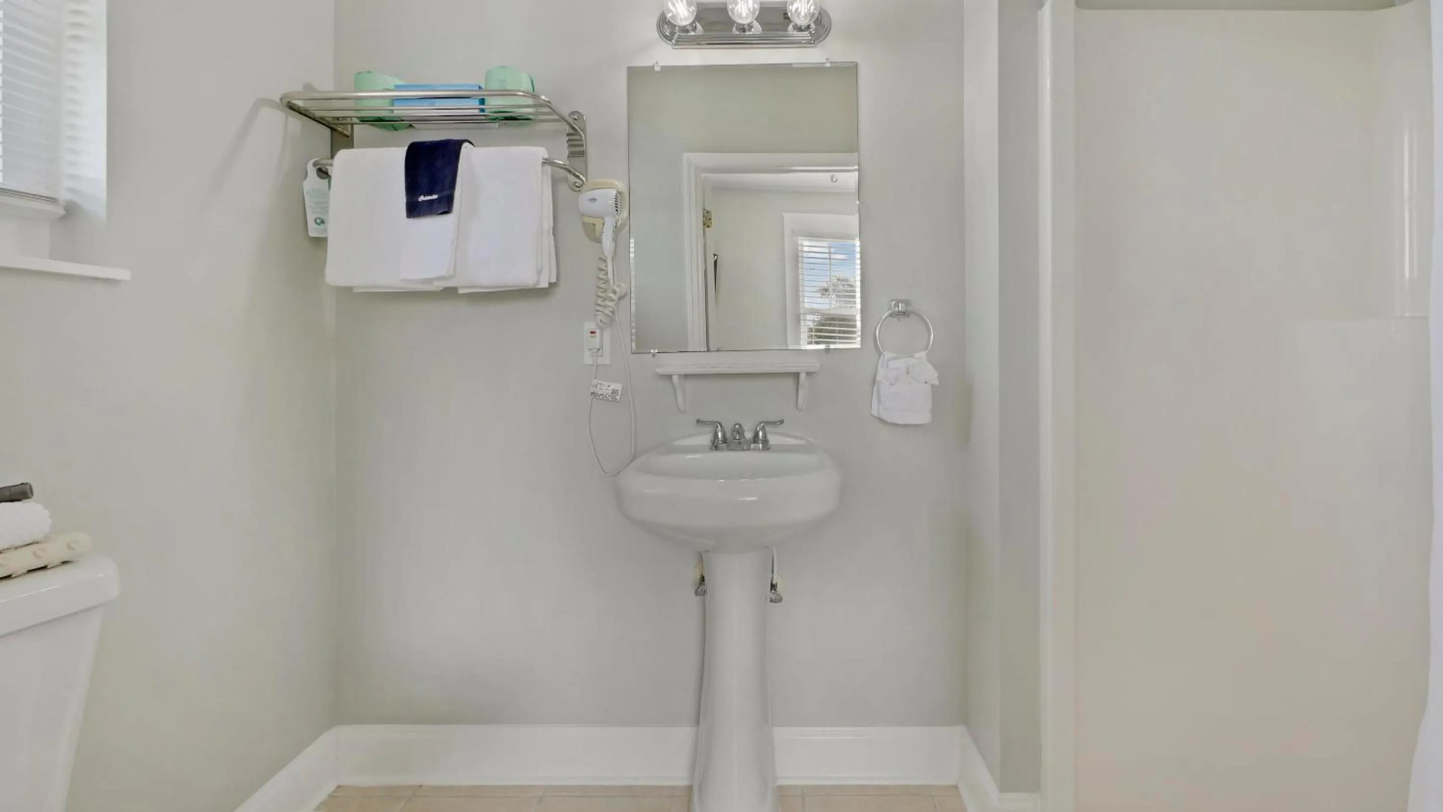 Shower in Crystal Bay Historic Hotel