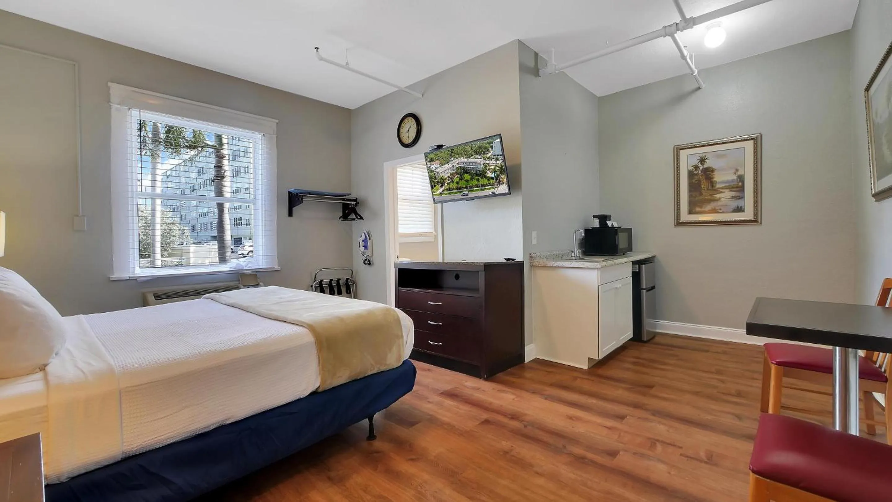 View (from property/room), Bed in Crystal Bay Historic Hotel