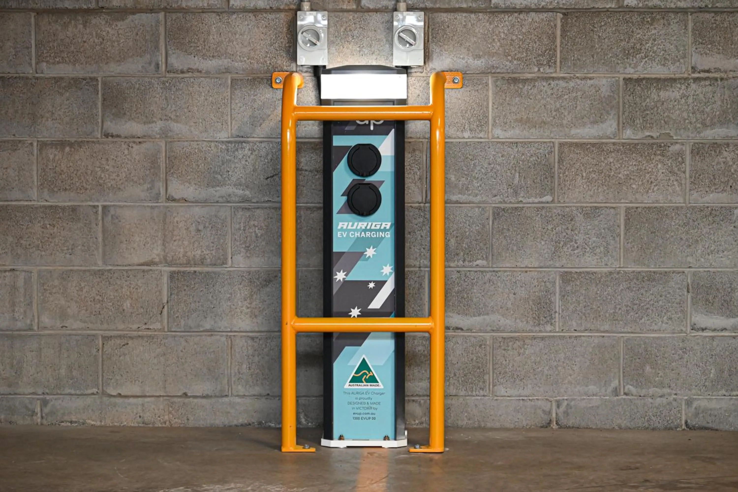 Parking in Mansfield Apartments