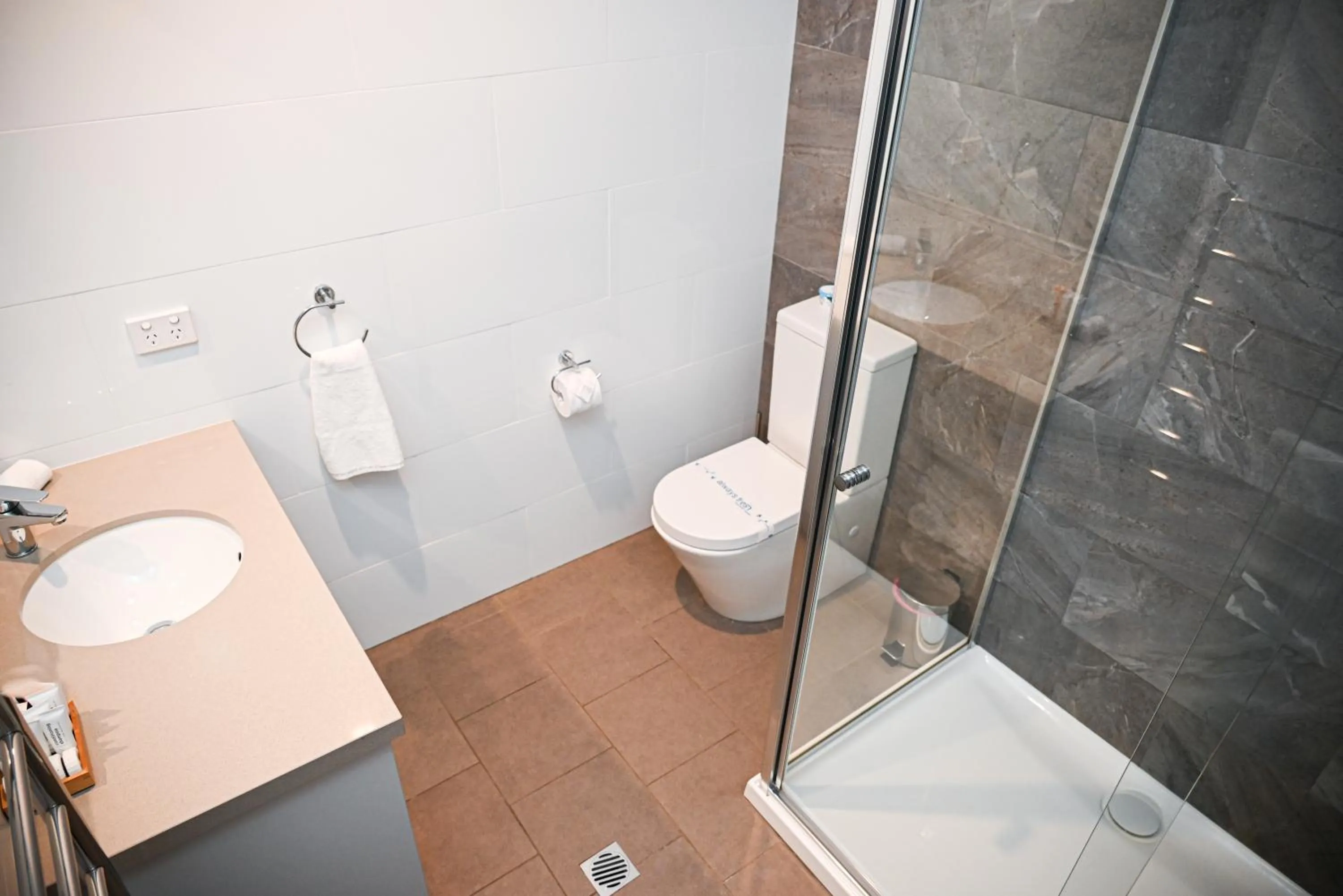 Shower in Mansfield Apartments