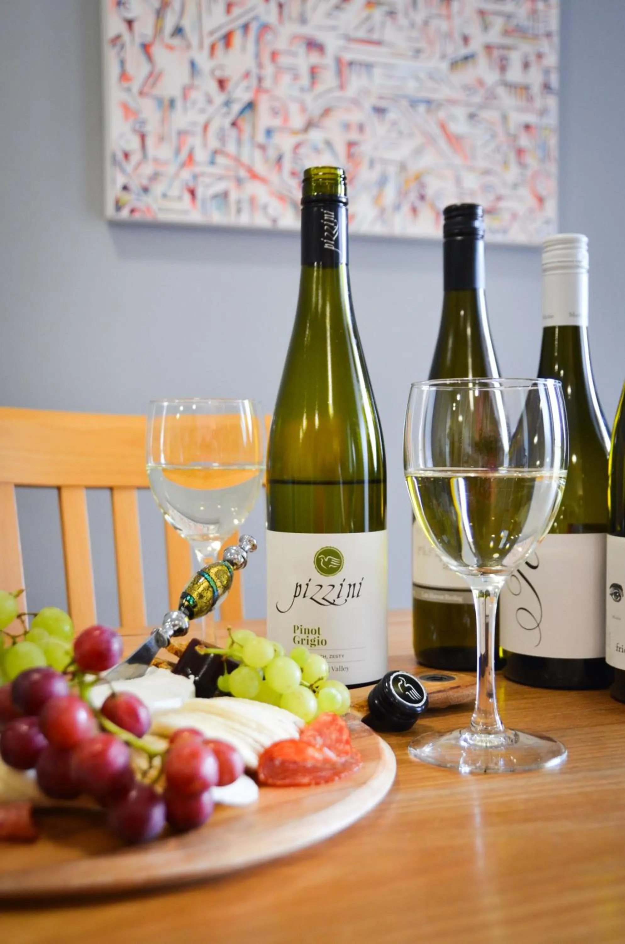 Food and drinks in Mansfield Apartments