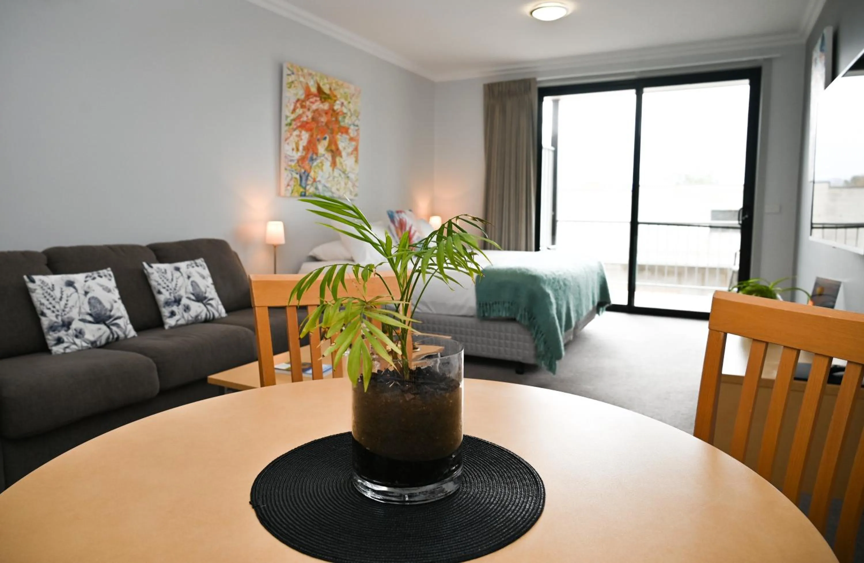 Seating area in Mansfield Apartments