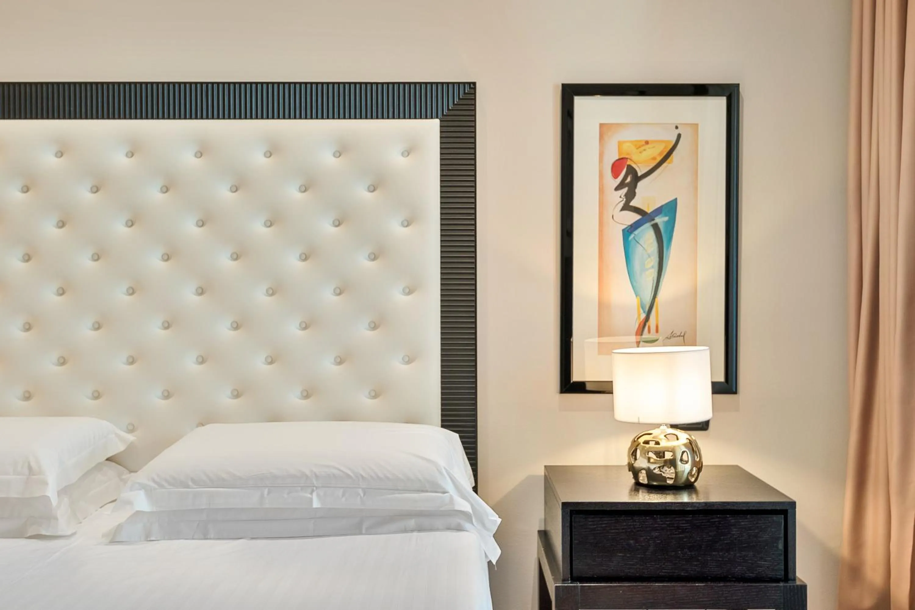 Decorative detail, Bed in Hotel Excelsior