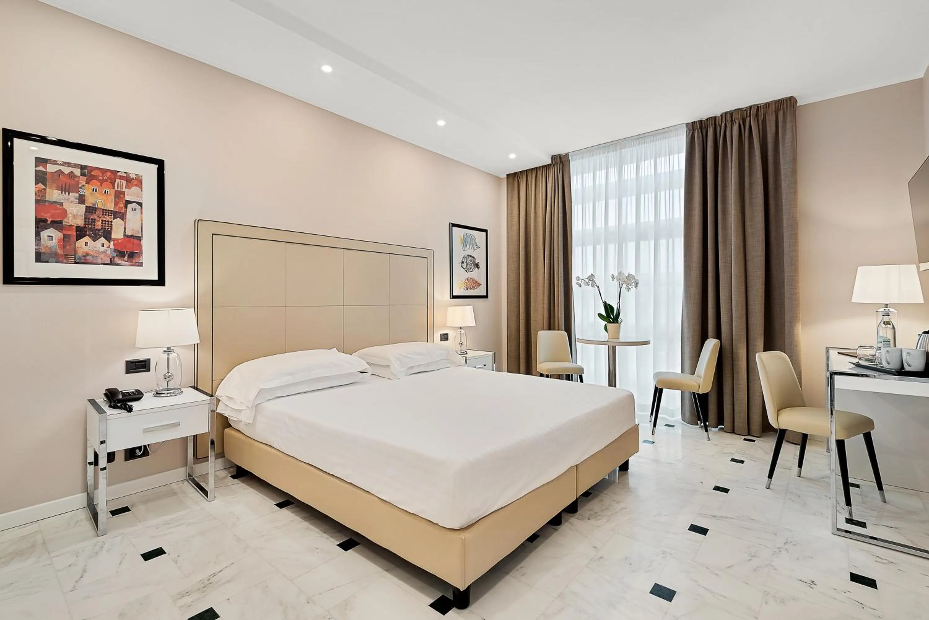 Bedroom, Bed in Hotel Excelsior