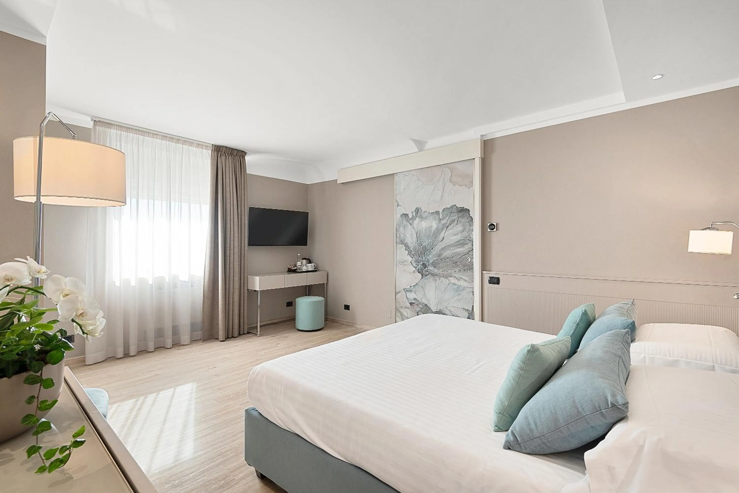 Bedroom, Bed in Hotel Excelsior