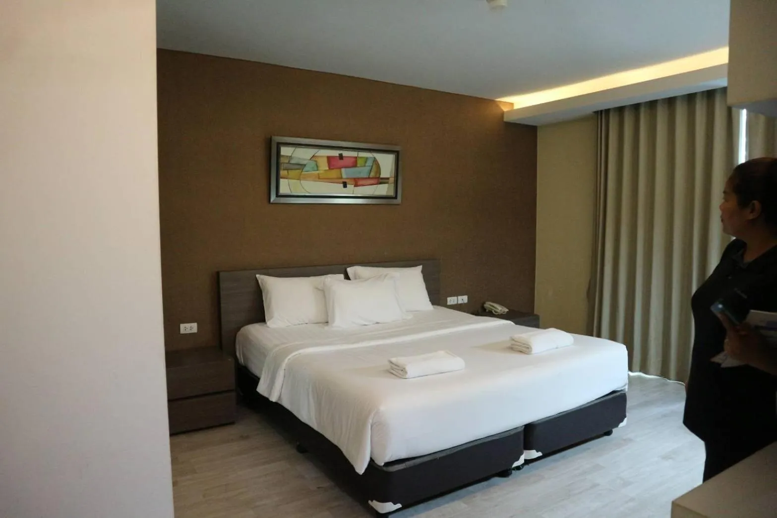 Bed in Avatar Suites Hotel - SHA Extra Plus
