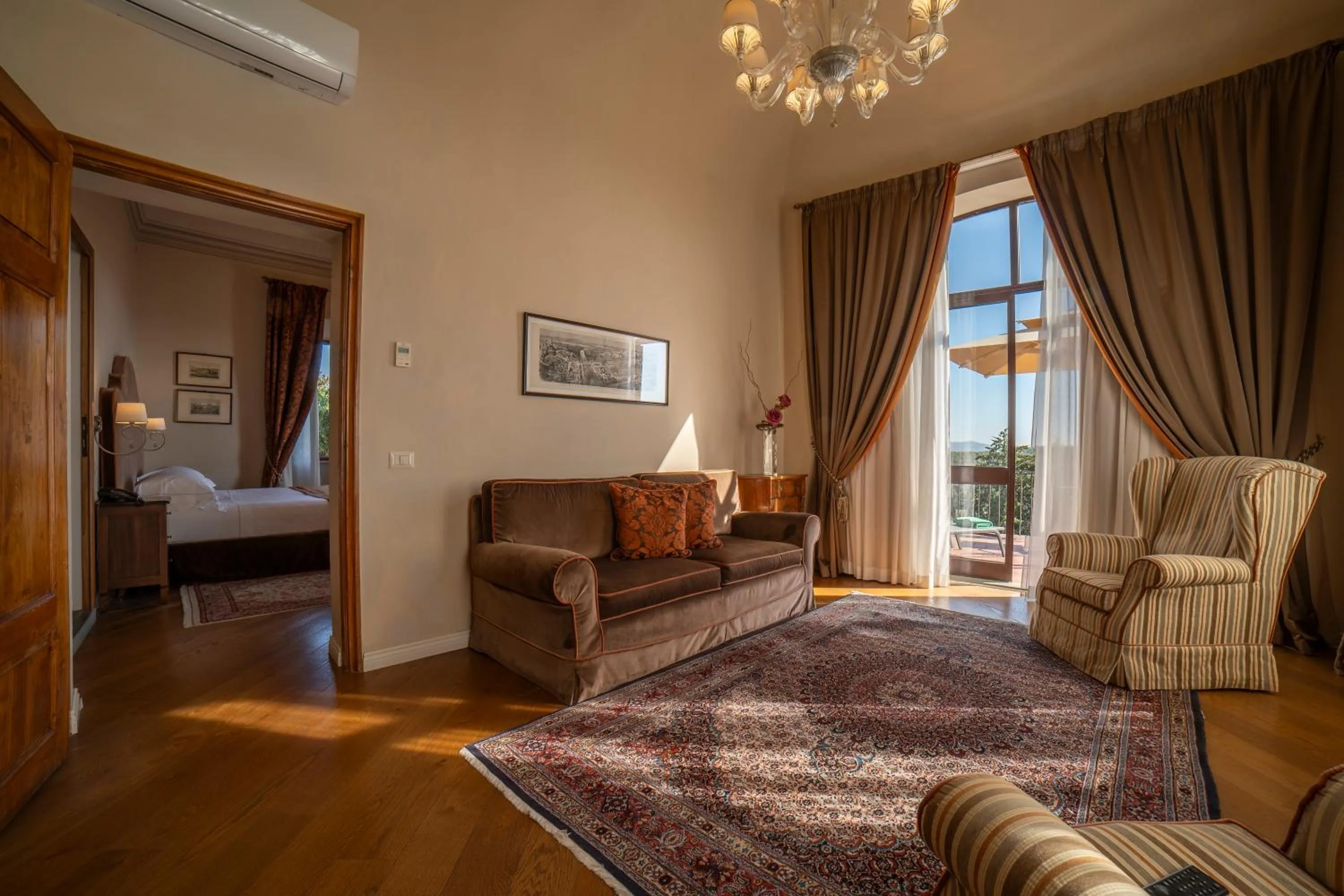 Photo of the whole room, Bed in Palazzo Leopoldo Dimora Storica & Spa