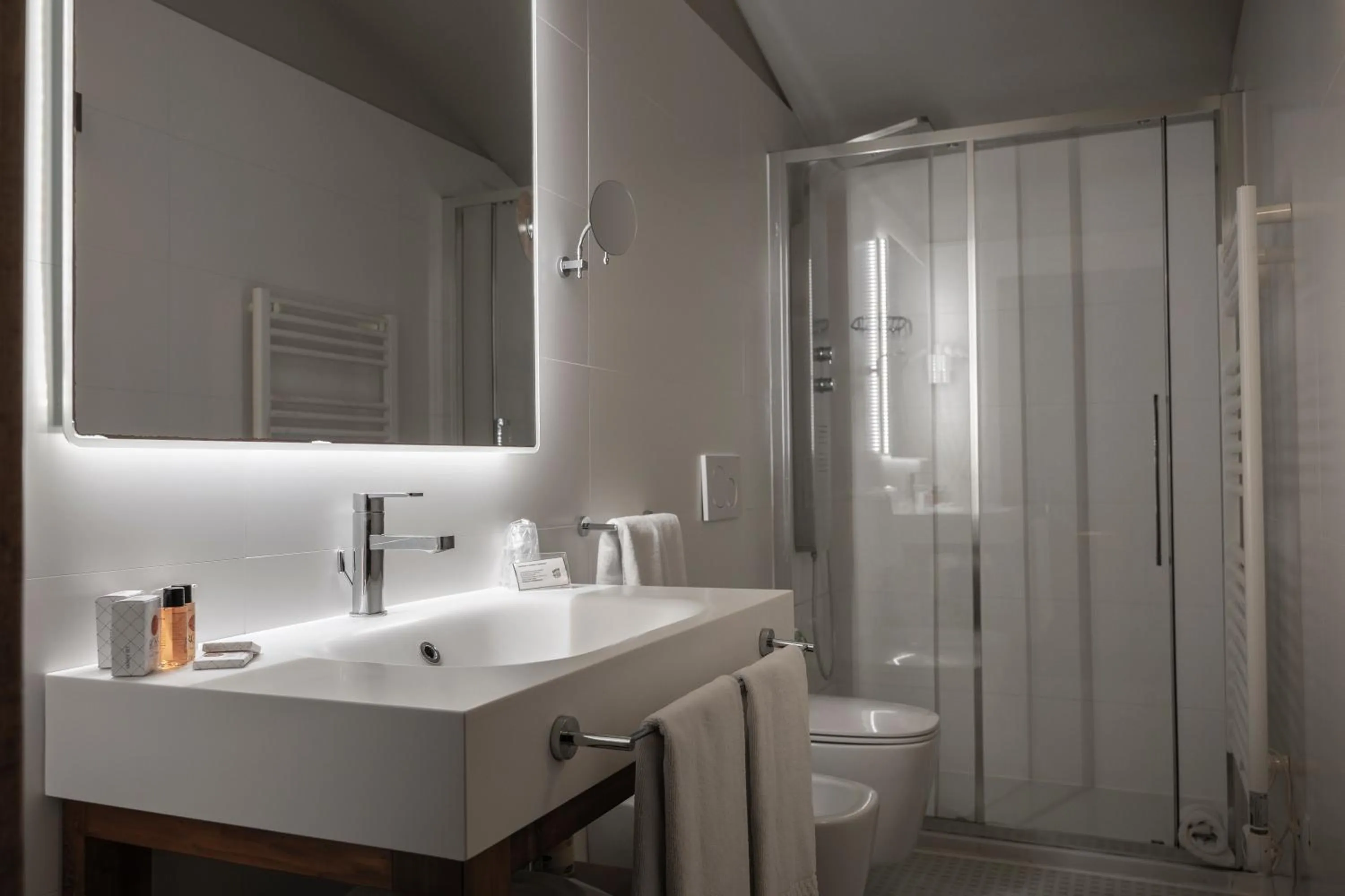 Bathroom in Palazzo Leopoldo Dimora Storica & Spa