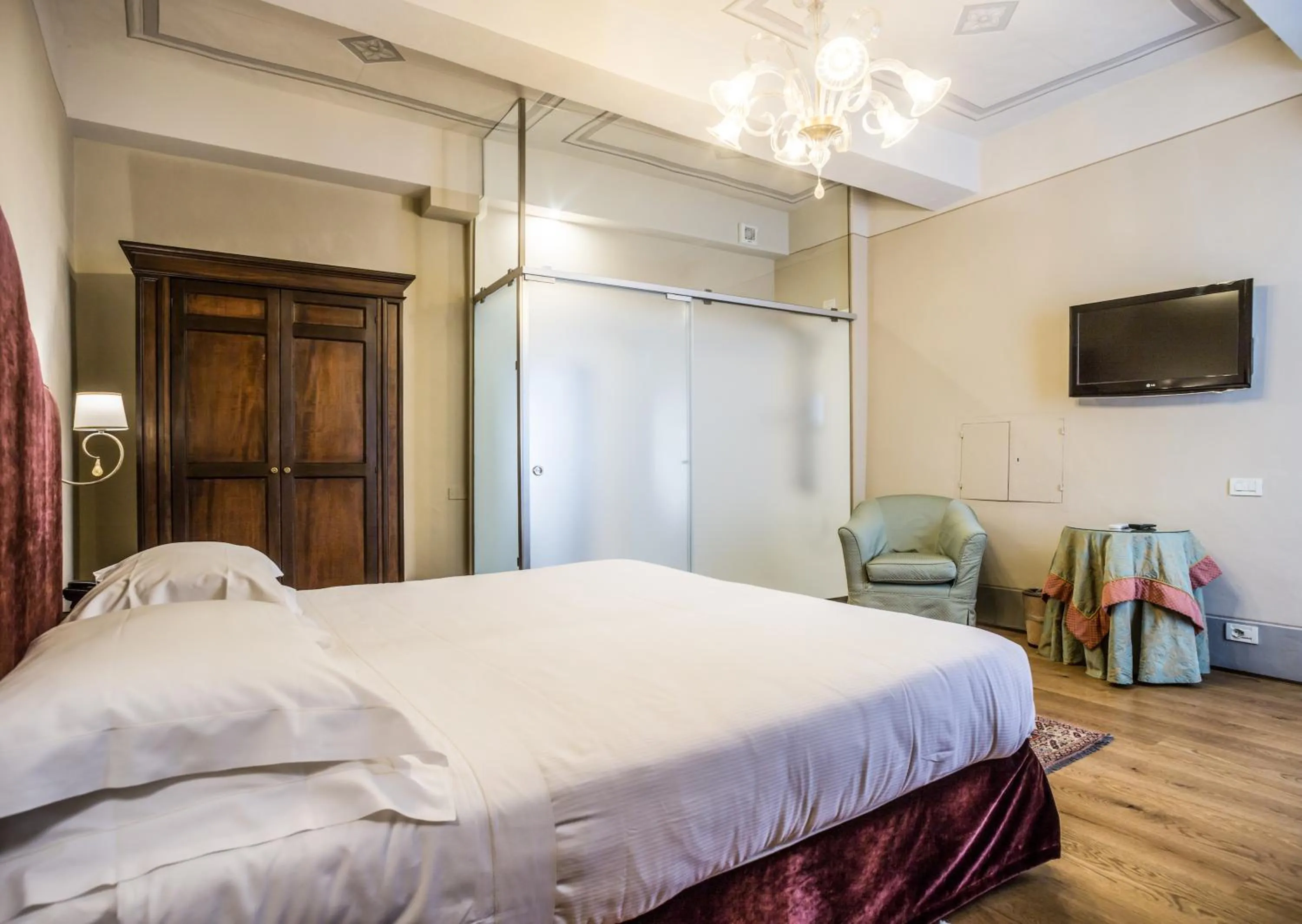 Bedroom, Bed in Palazzo Leopoldo Dimora Storica & Spa