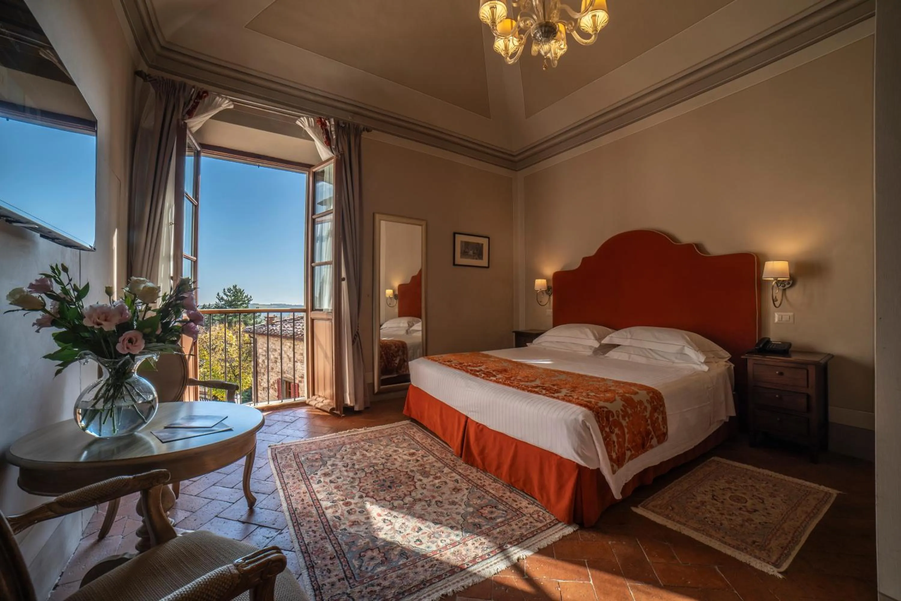 View (from property/room), Bed in Palazzo Leopoldo Dimora Storica & Spa