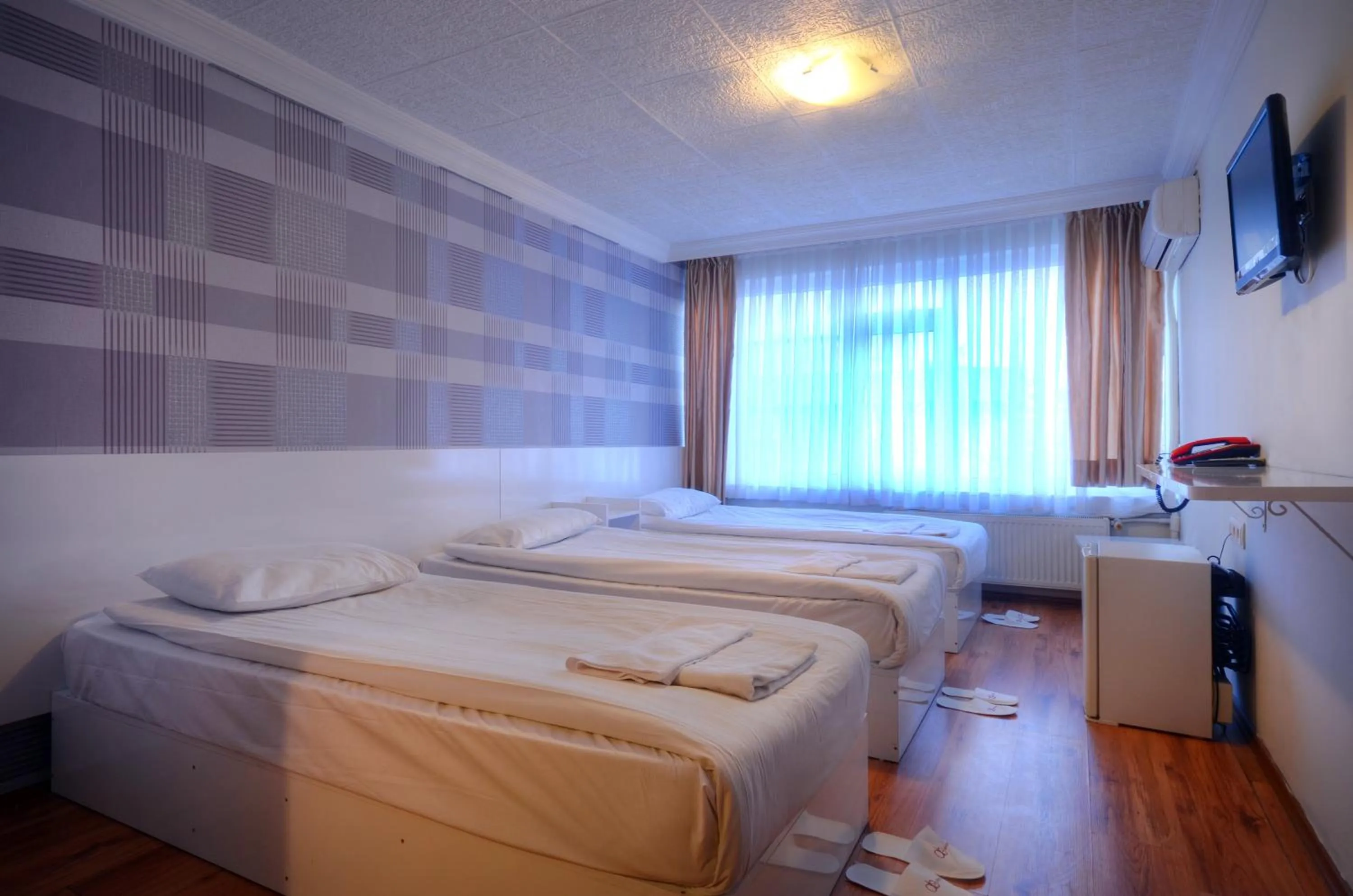 Photo of the whole room, Bed in Hotel Abro Necatibey