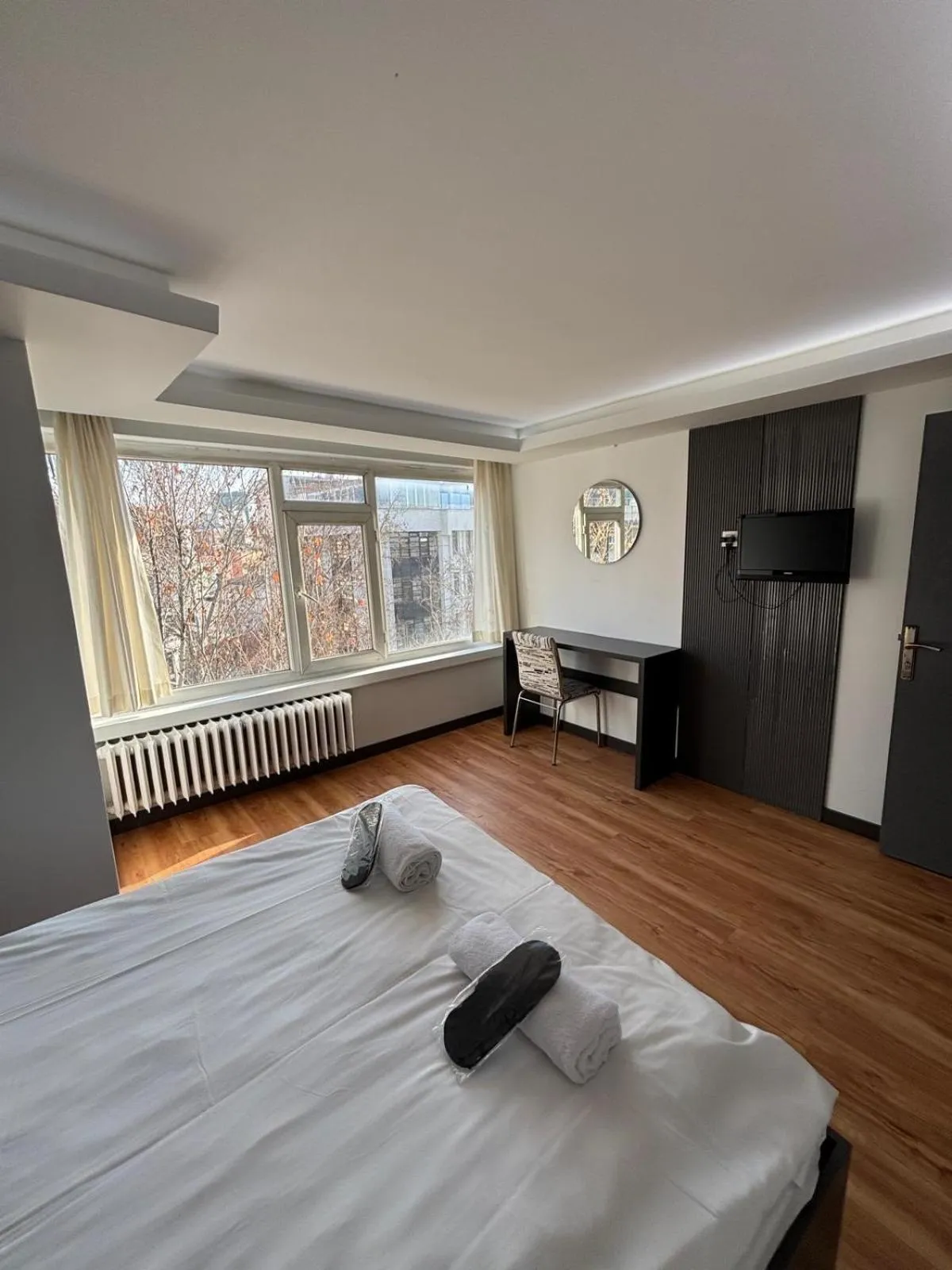 Bed in Hotel Abro Necatibey