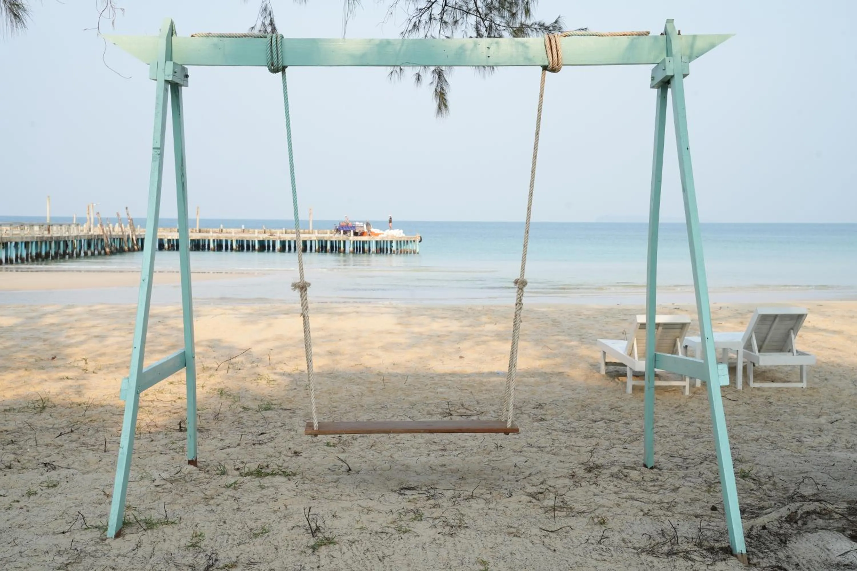 Natural landscape in Sandy Beach Bungalows by EHM