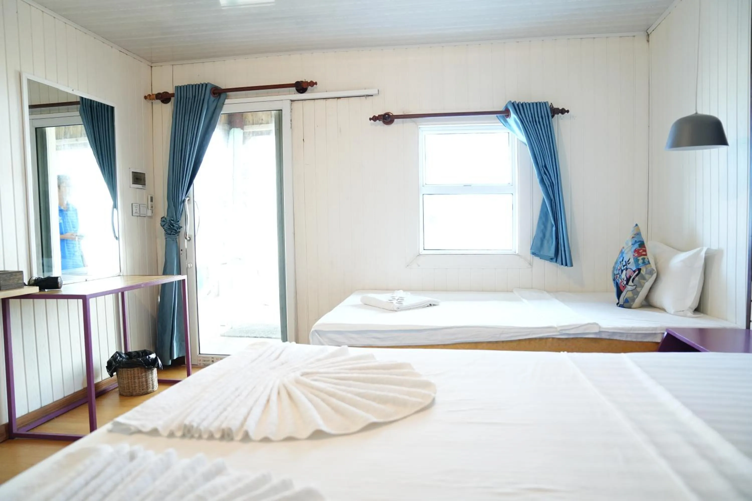 Bed in Sandy Beach Bungalows by EHM