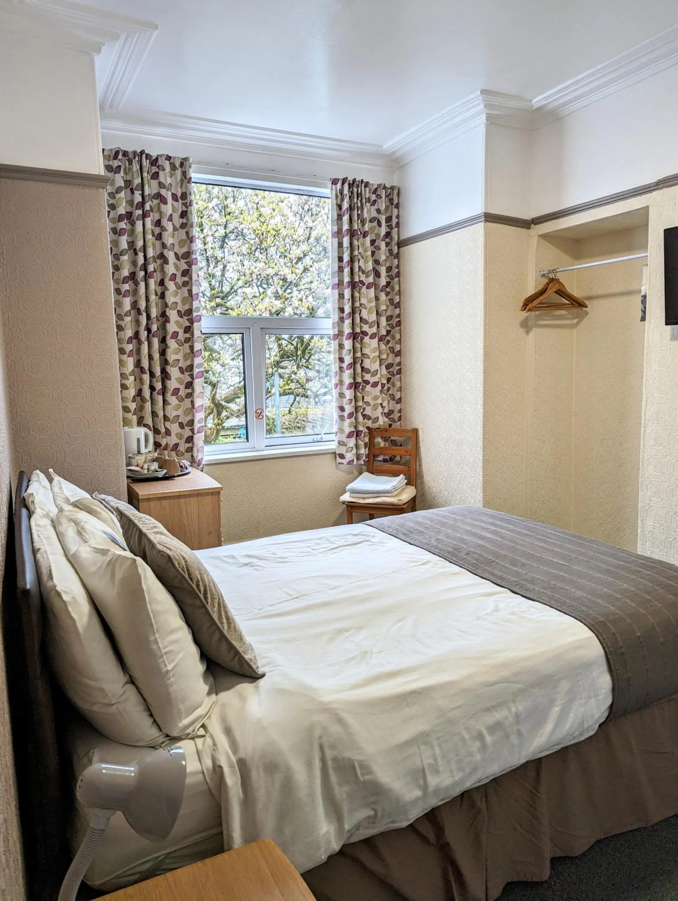 Bed in The George Guest House