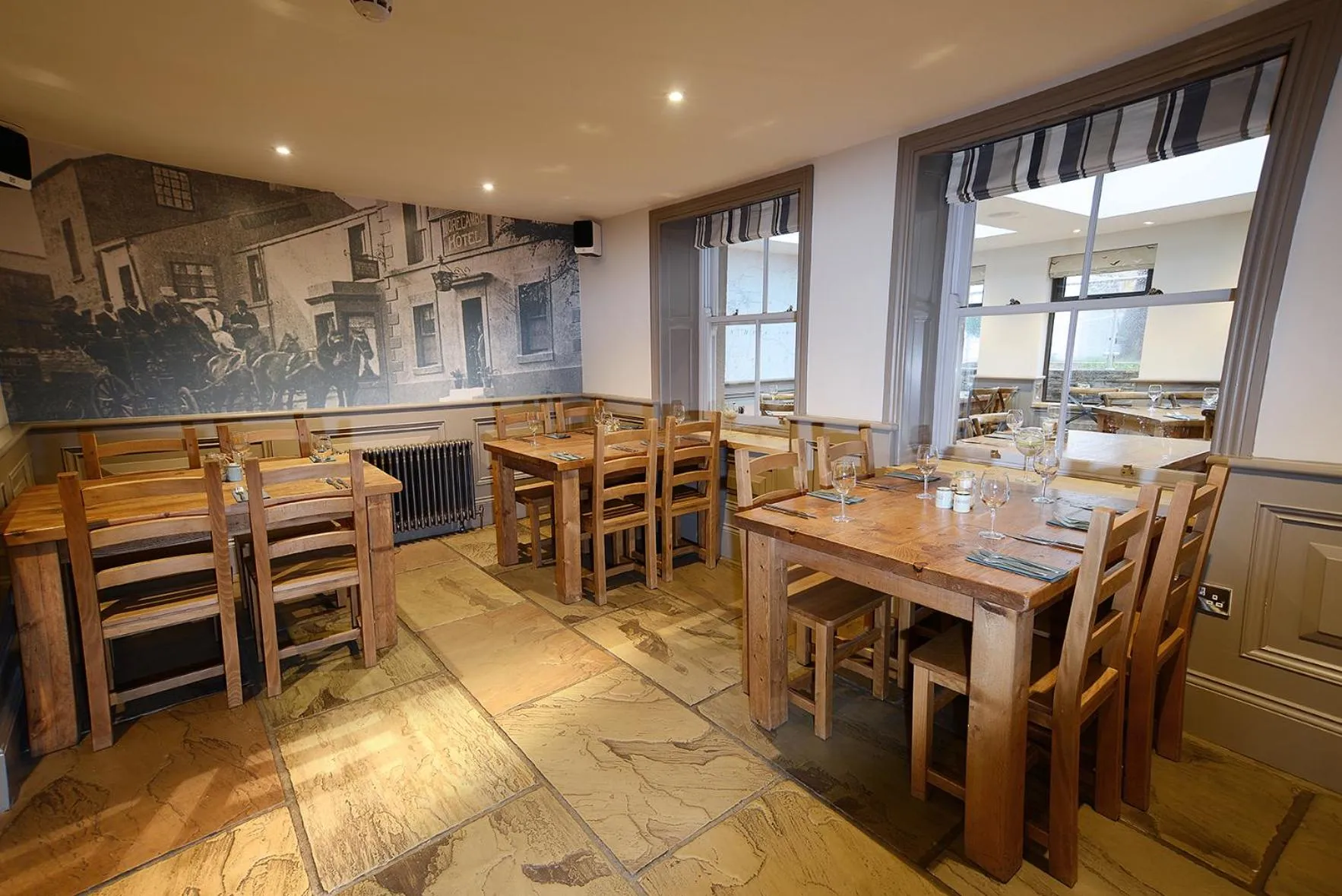 Restaurant/places to eat in The Morecambe Hotel
