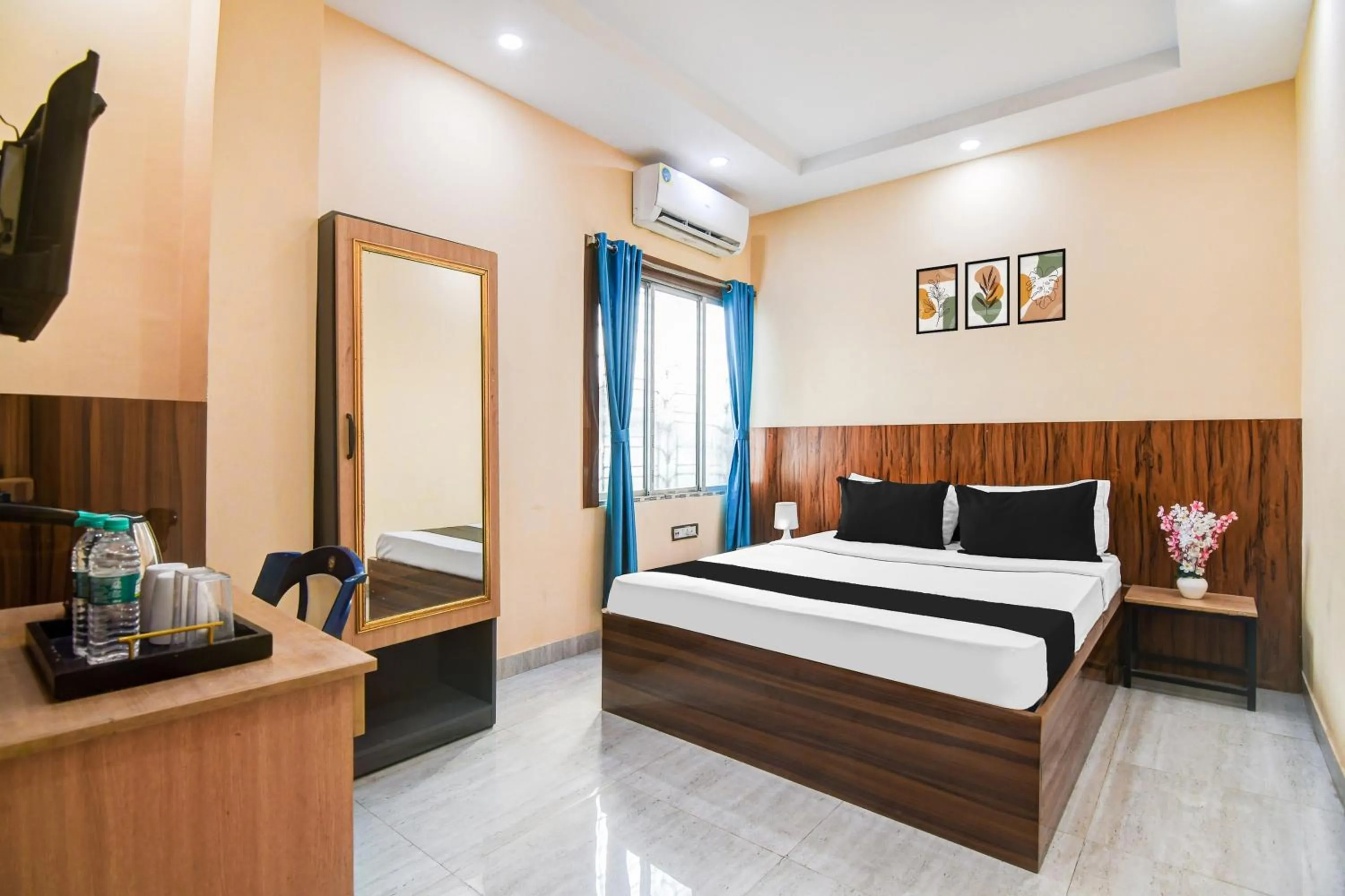 Bedroom, Bed in Super Hotel O DumDum Thana More Formerly Bimla Regency