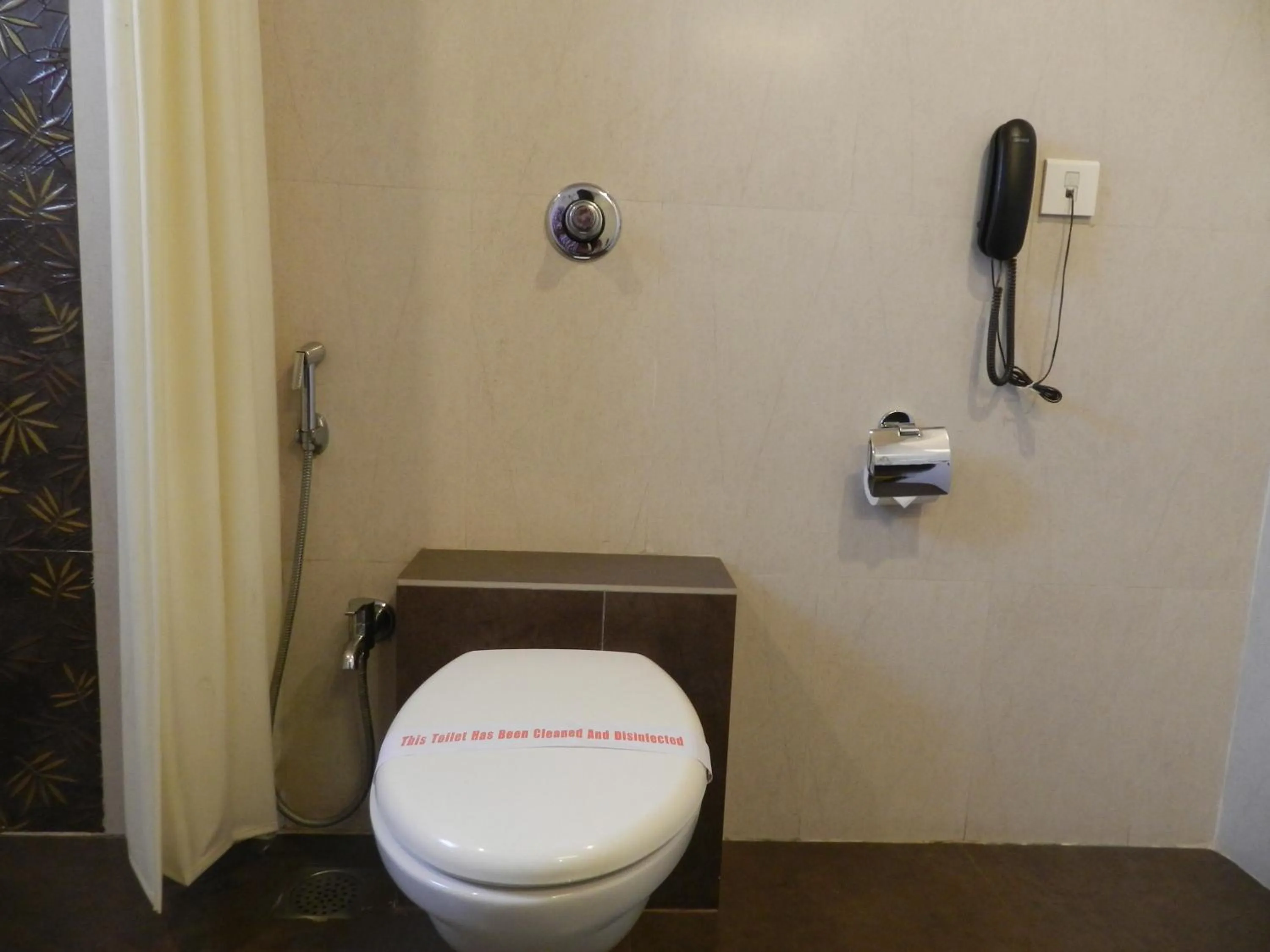 Shower in Hotel K Square