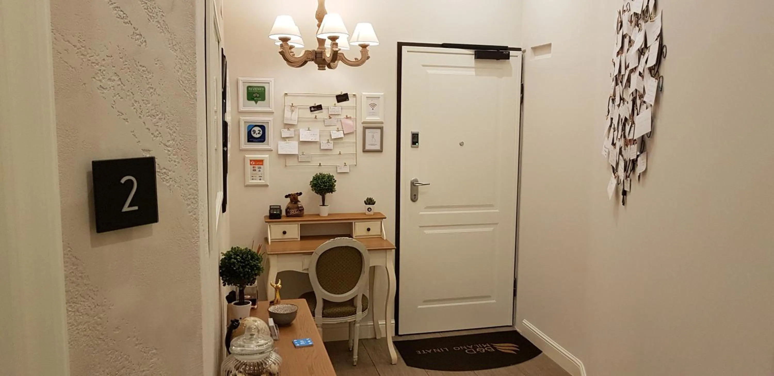 Lobby or reception in Bed Milano Linate