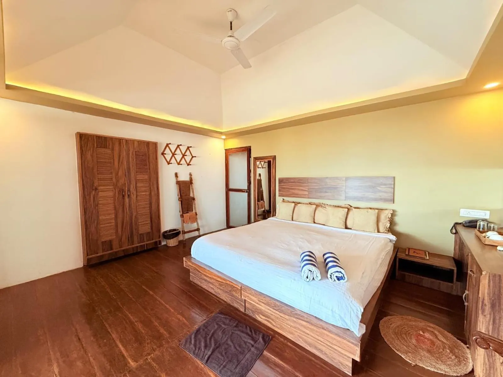 Bed in The Bay Agonda