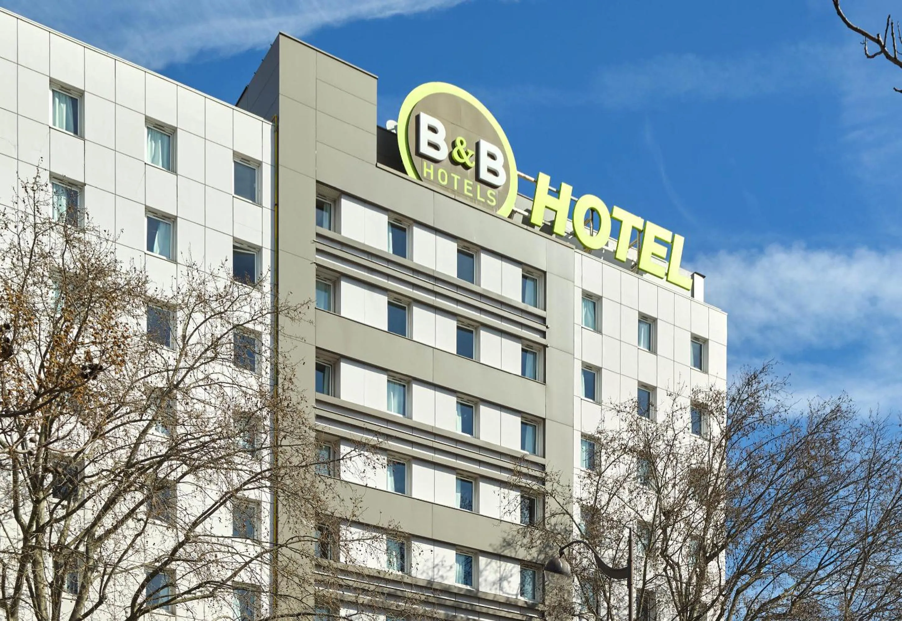 Property building in B&B HOTEL Paris Porte de la Villette