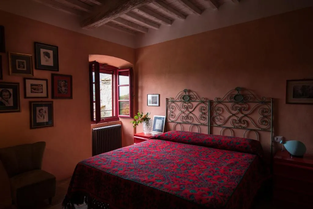 Bed in La Canonica Di Nusenna