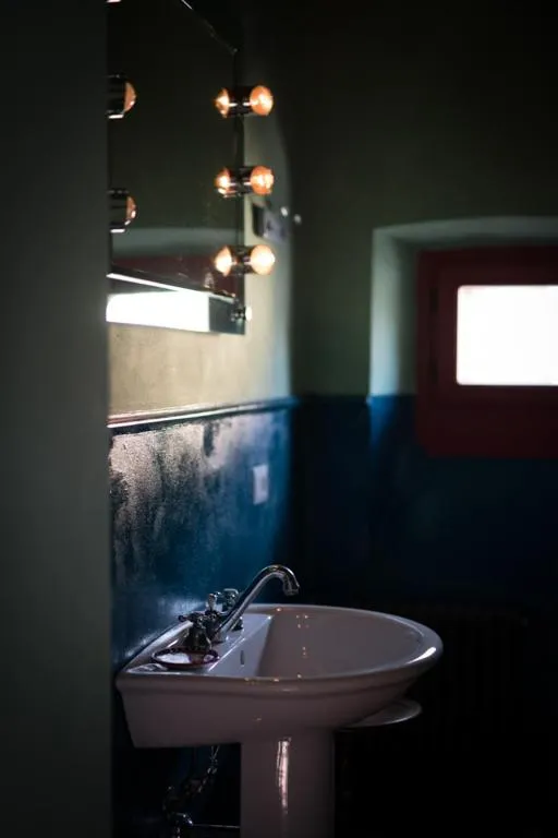 Bathroom in La Canonica Di Nusenna