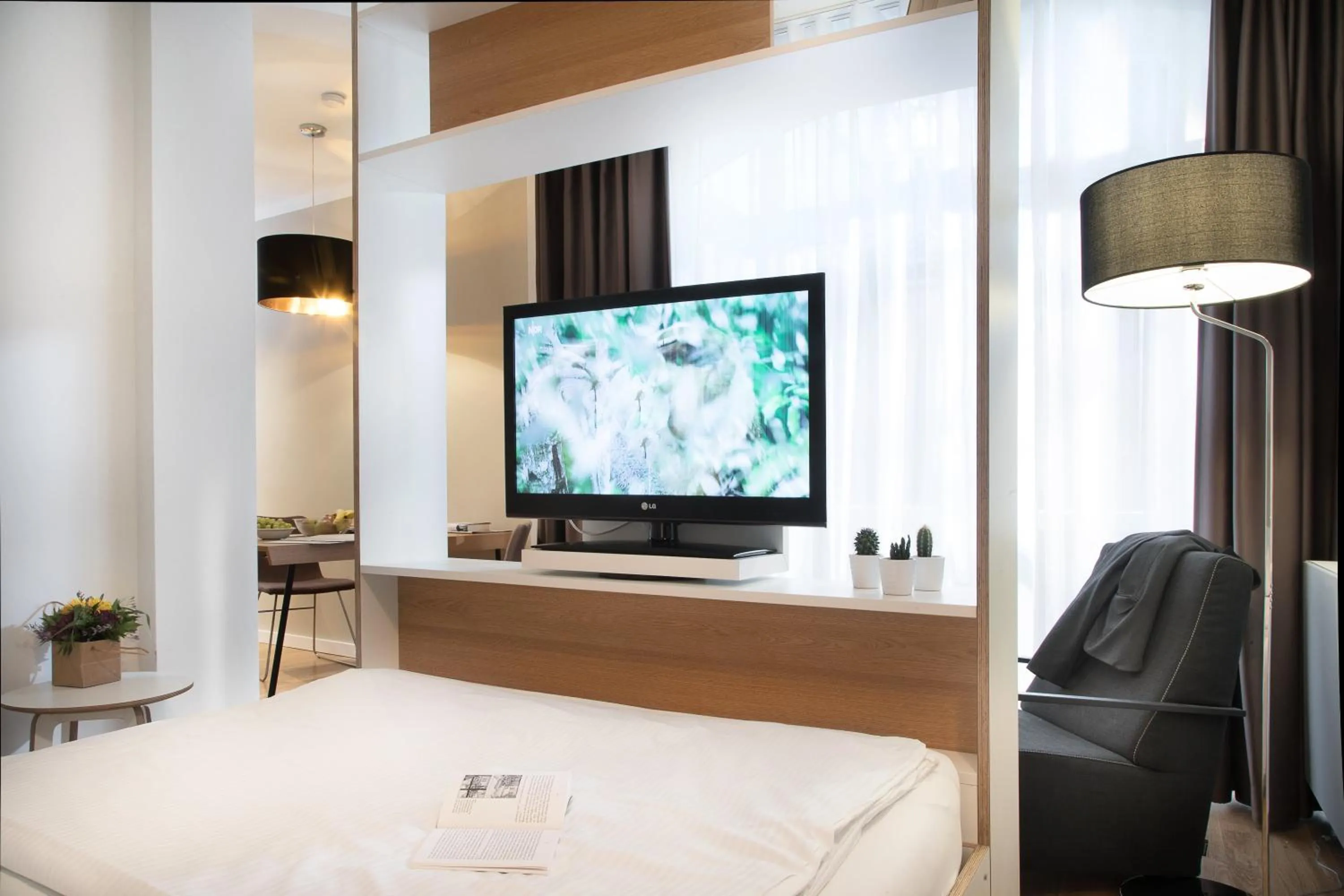 Bed in smartments Hamburg Aussenalster