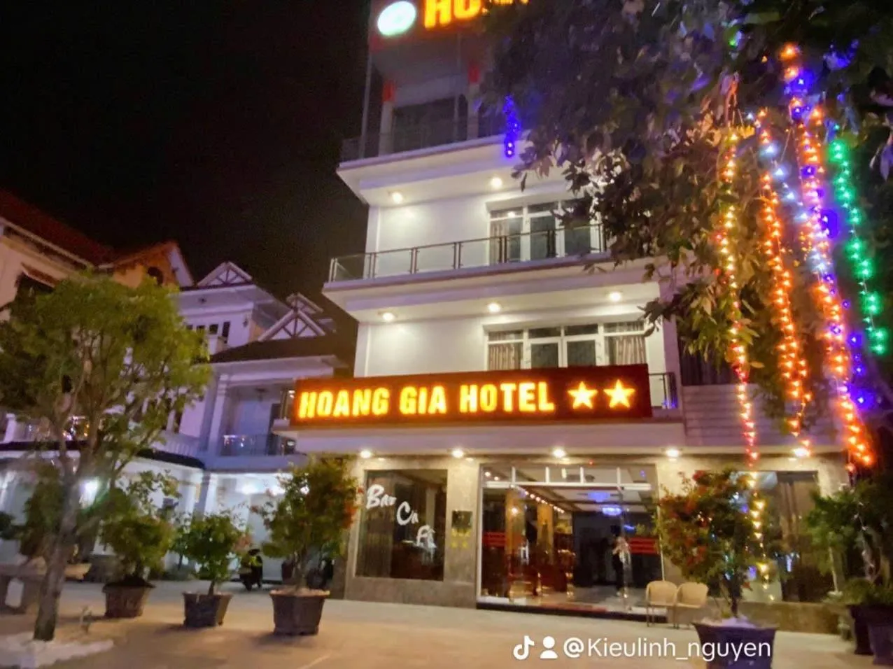 Khách Sạn Hoàng Gia 2 Lào Cai