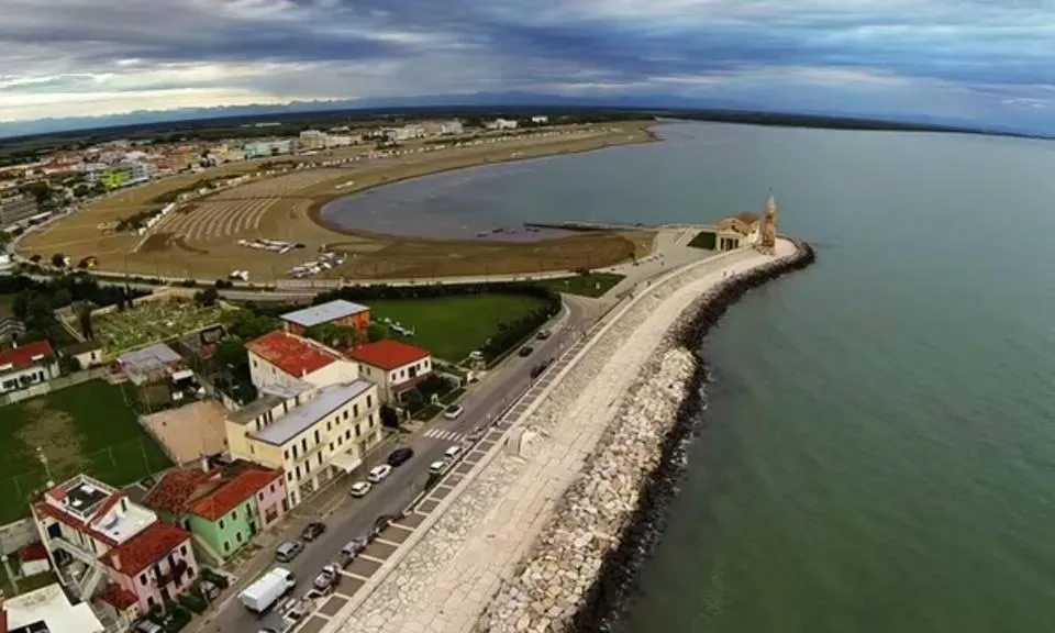 Beach in Hotel Fornaro