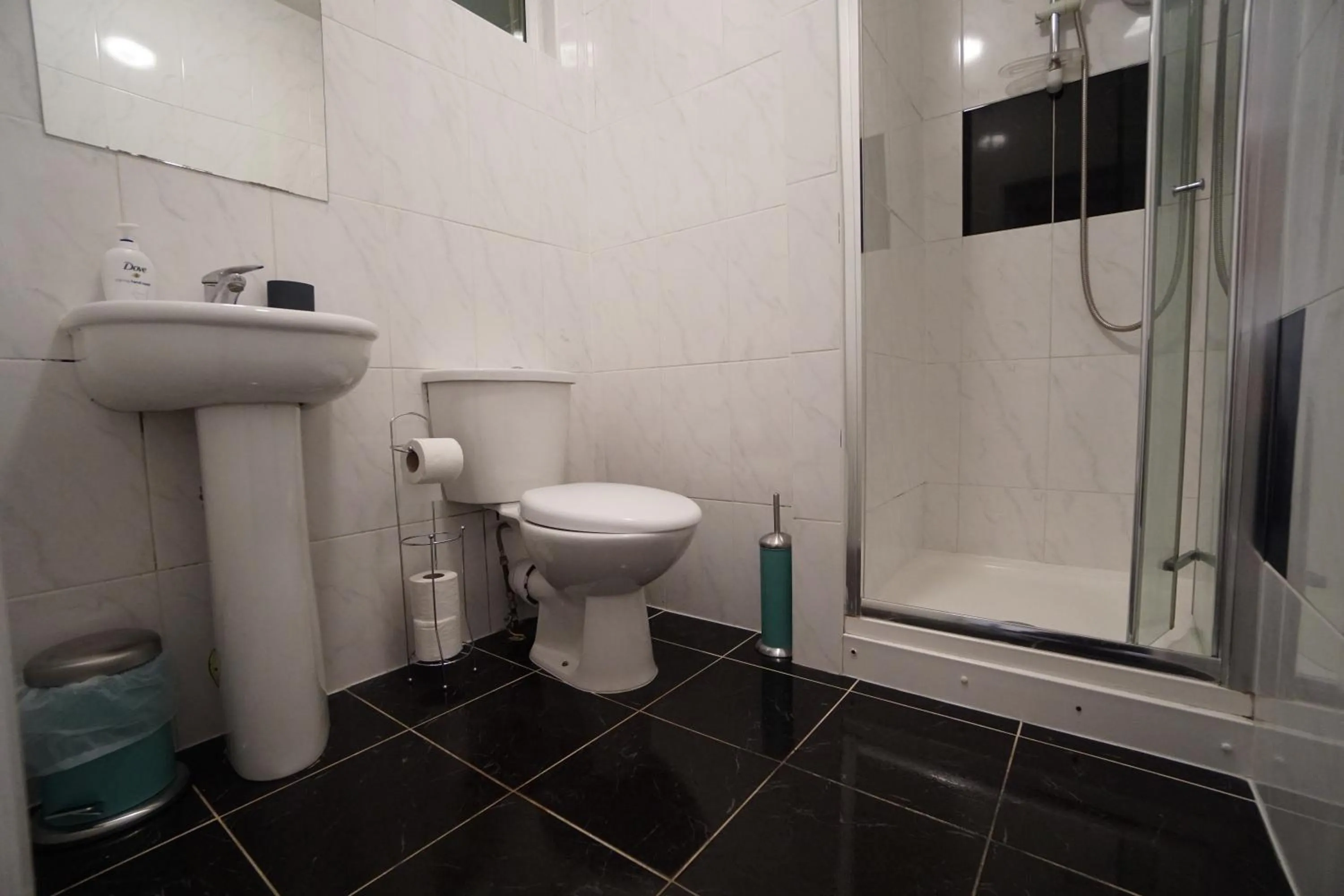 London Queen Park Apartments