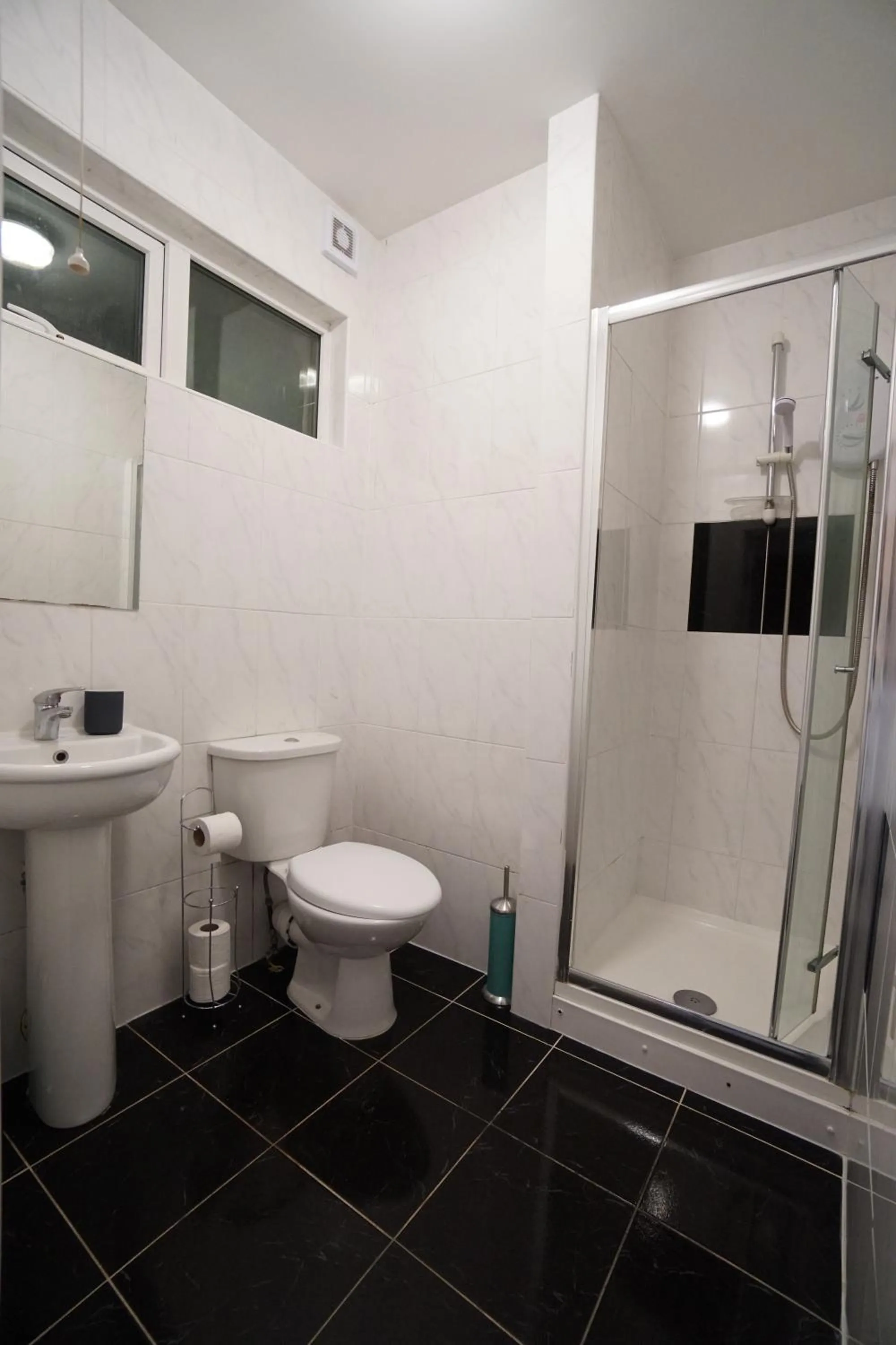 London Queen Park Apartments