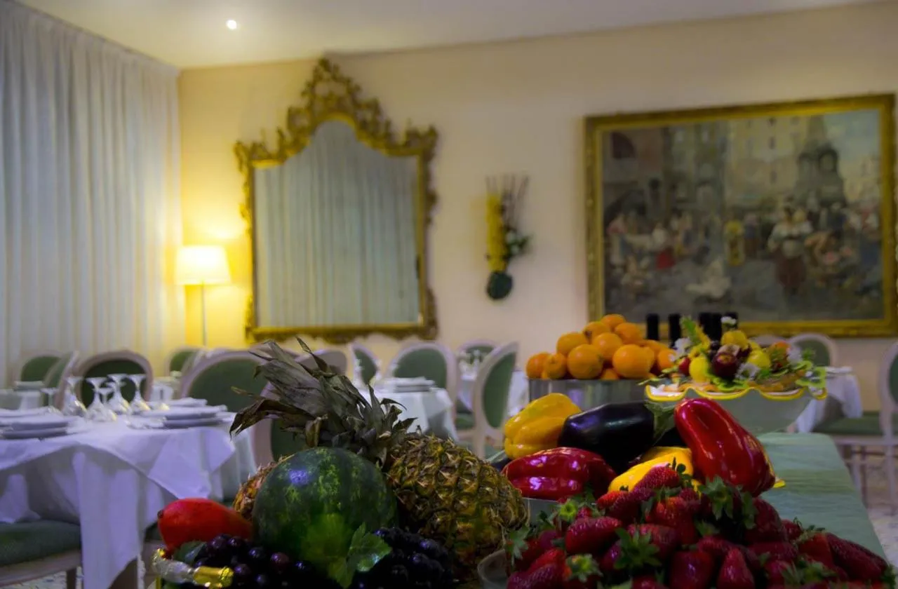 Restaurant/places to eat in Hotel Posta