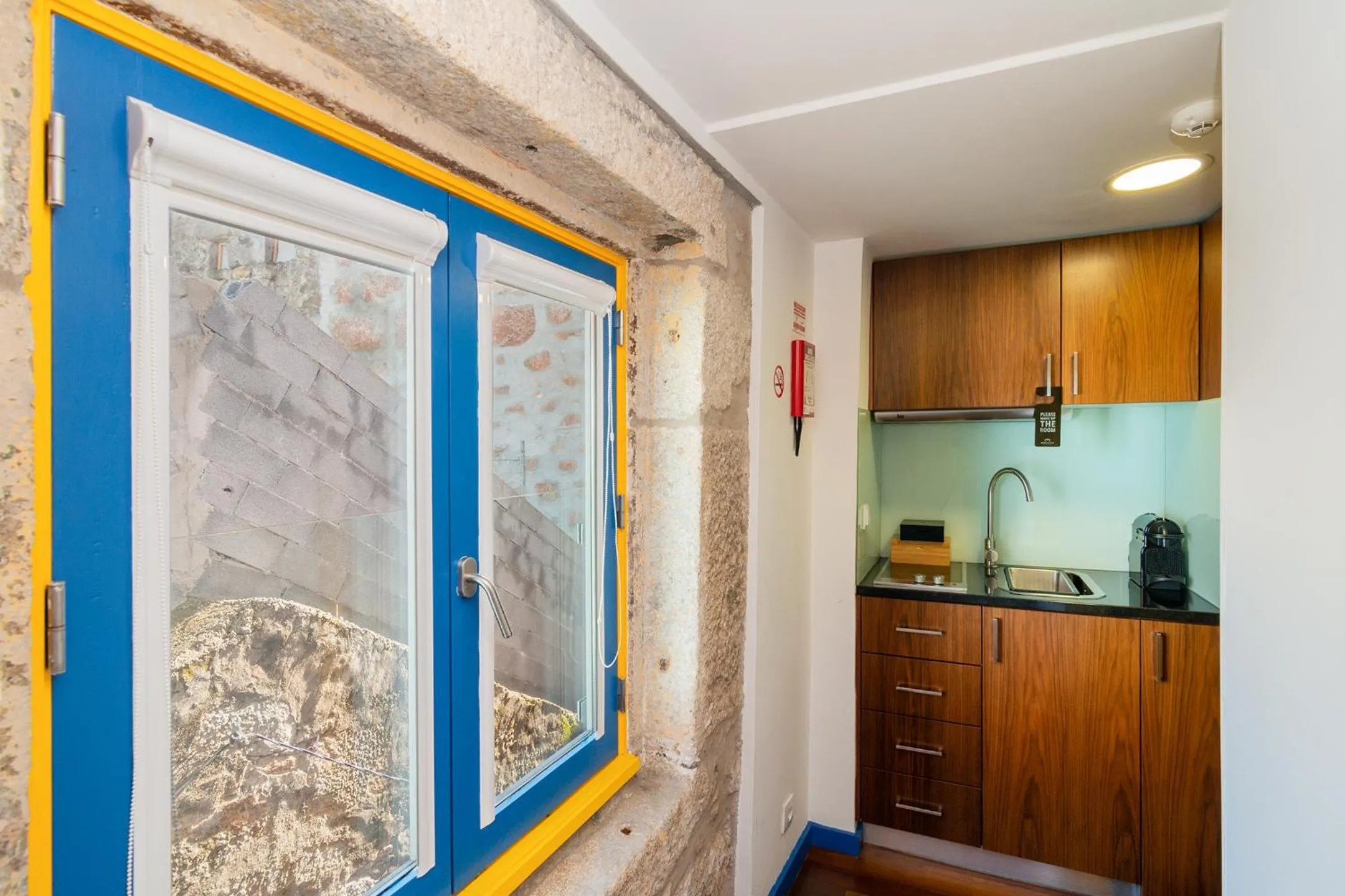 Kitchen or kitchenette in Miragaia House