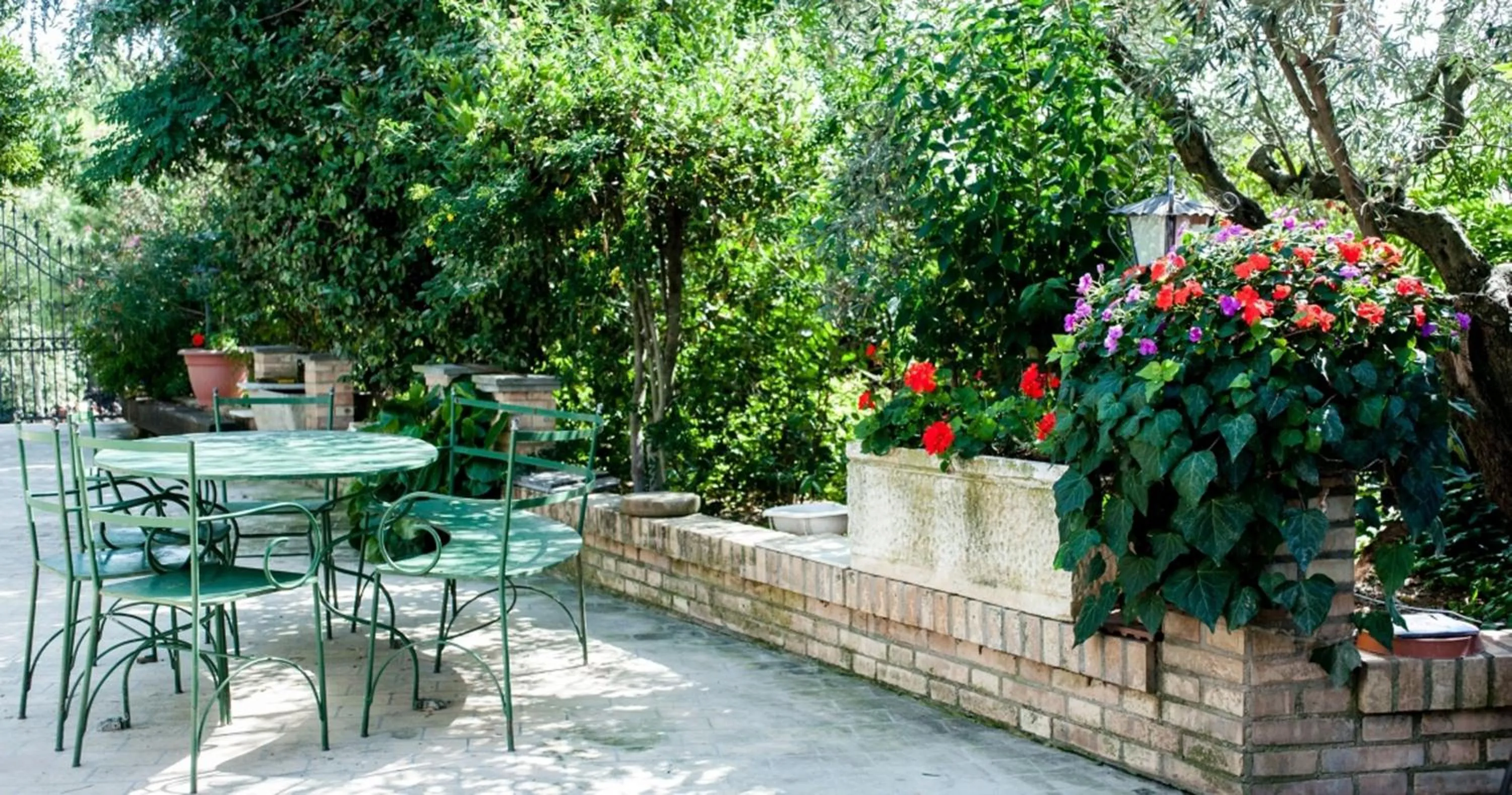 Garden in Villa Anna Savini Casa Vacanze