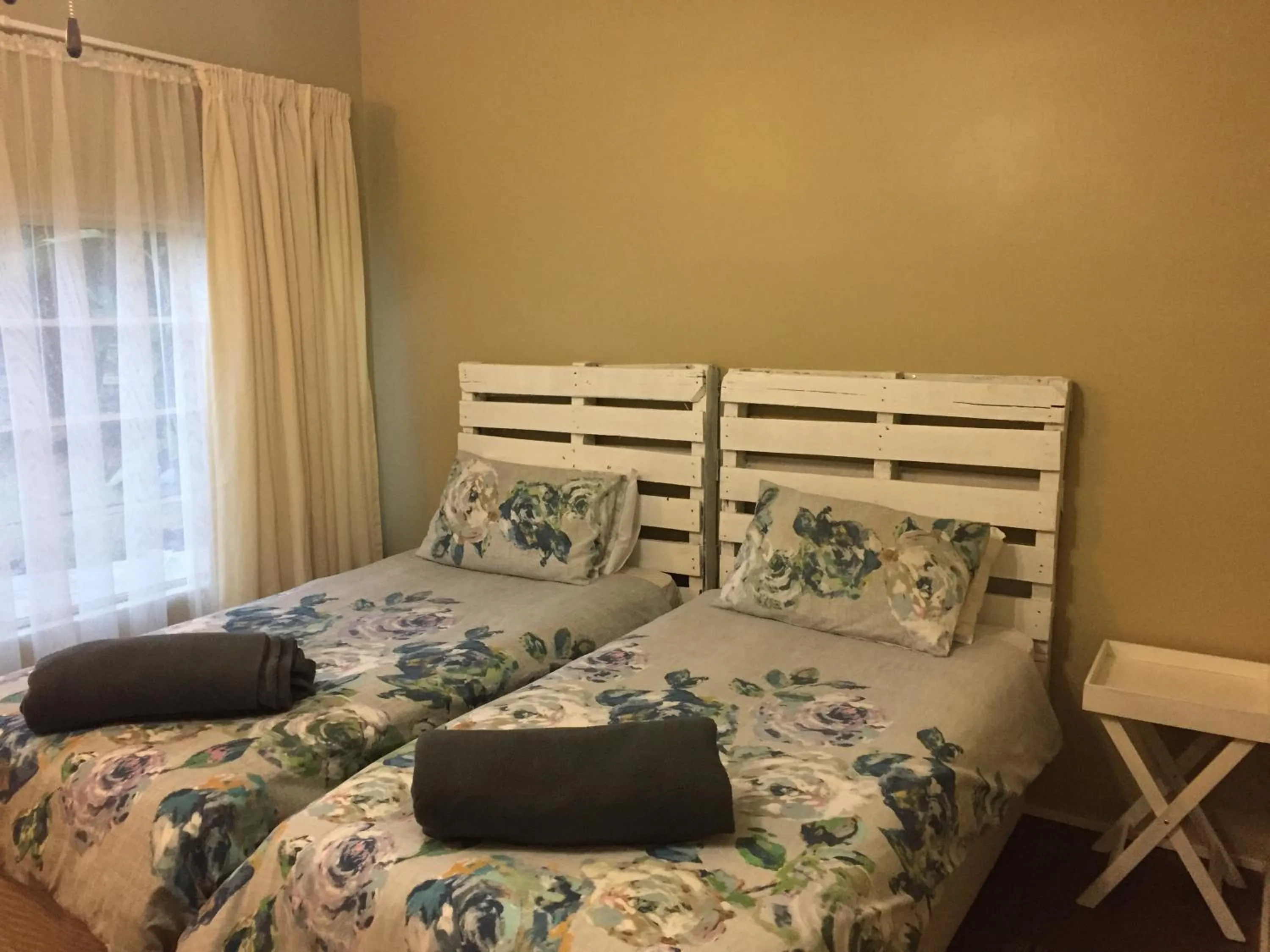 Bed in Klein Paradys Lodge - Polokwane