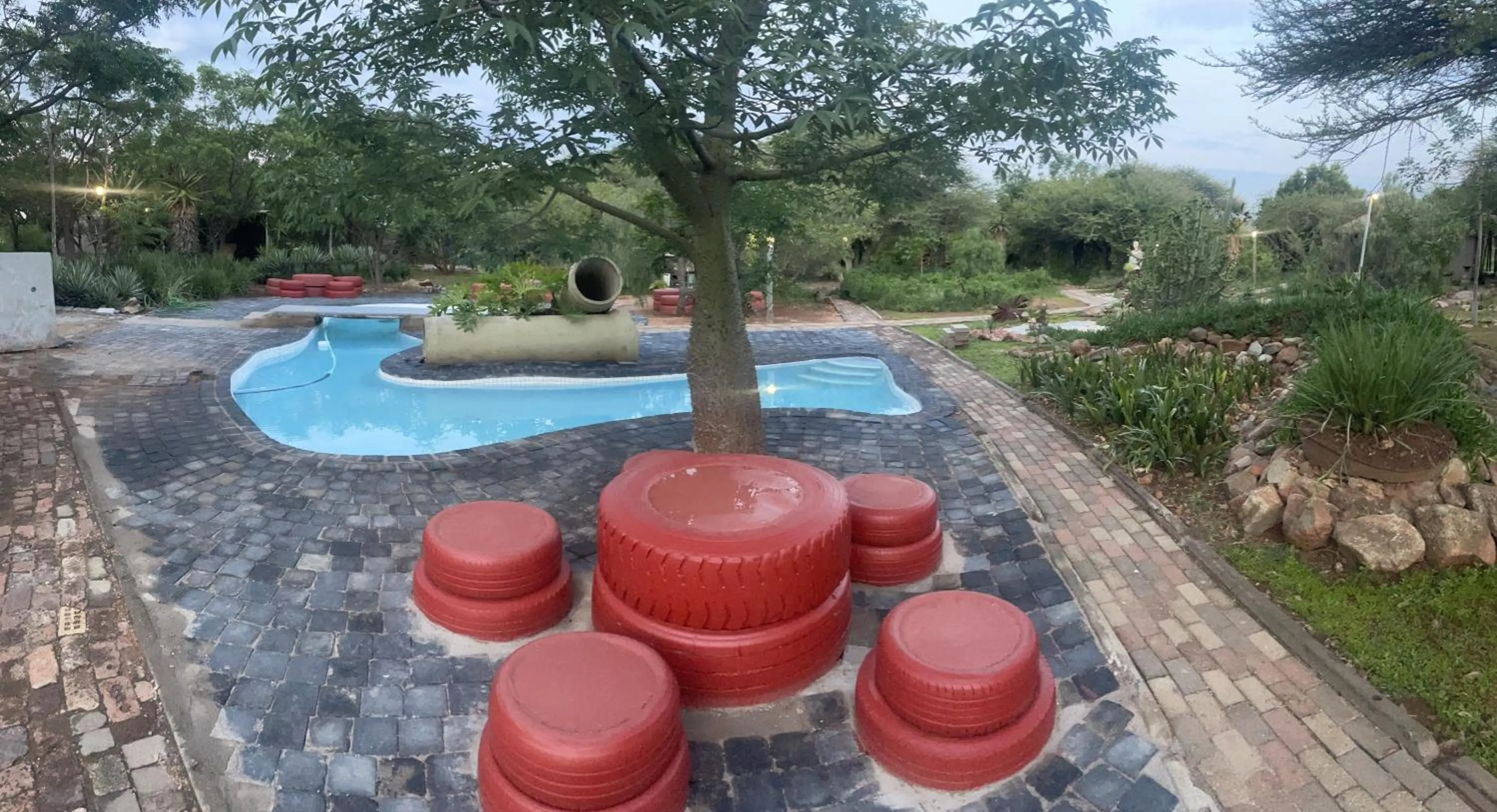 Swimming pool in Klein Paradys Lodge - Polokwane
