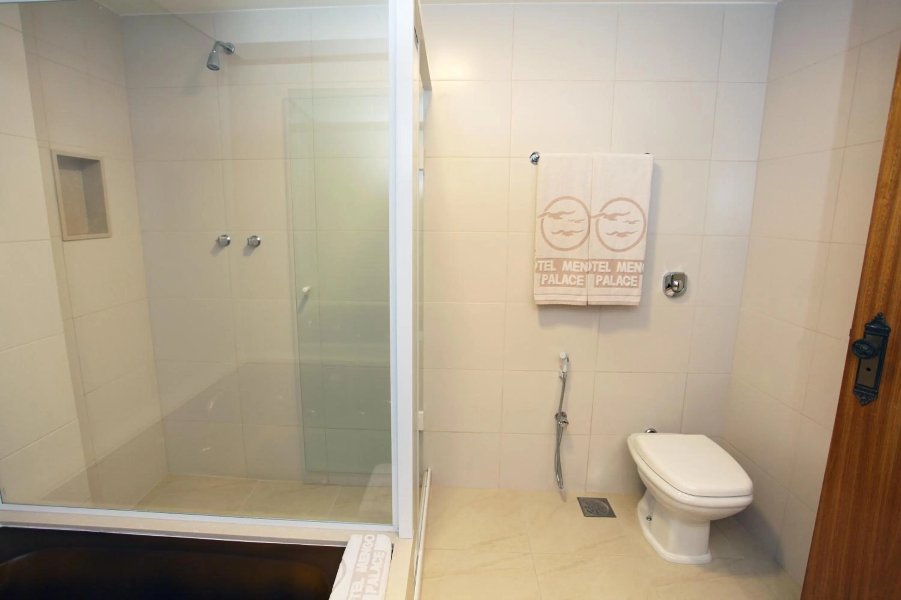 Bathroom in Mengo Palace Hotel