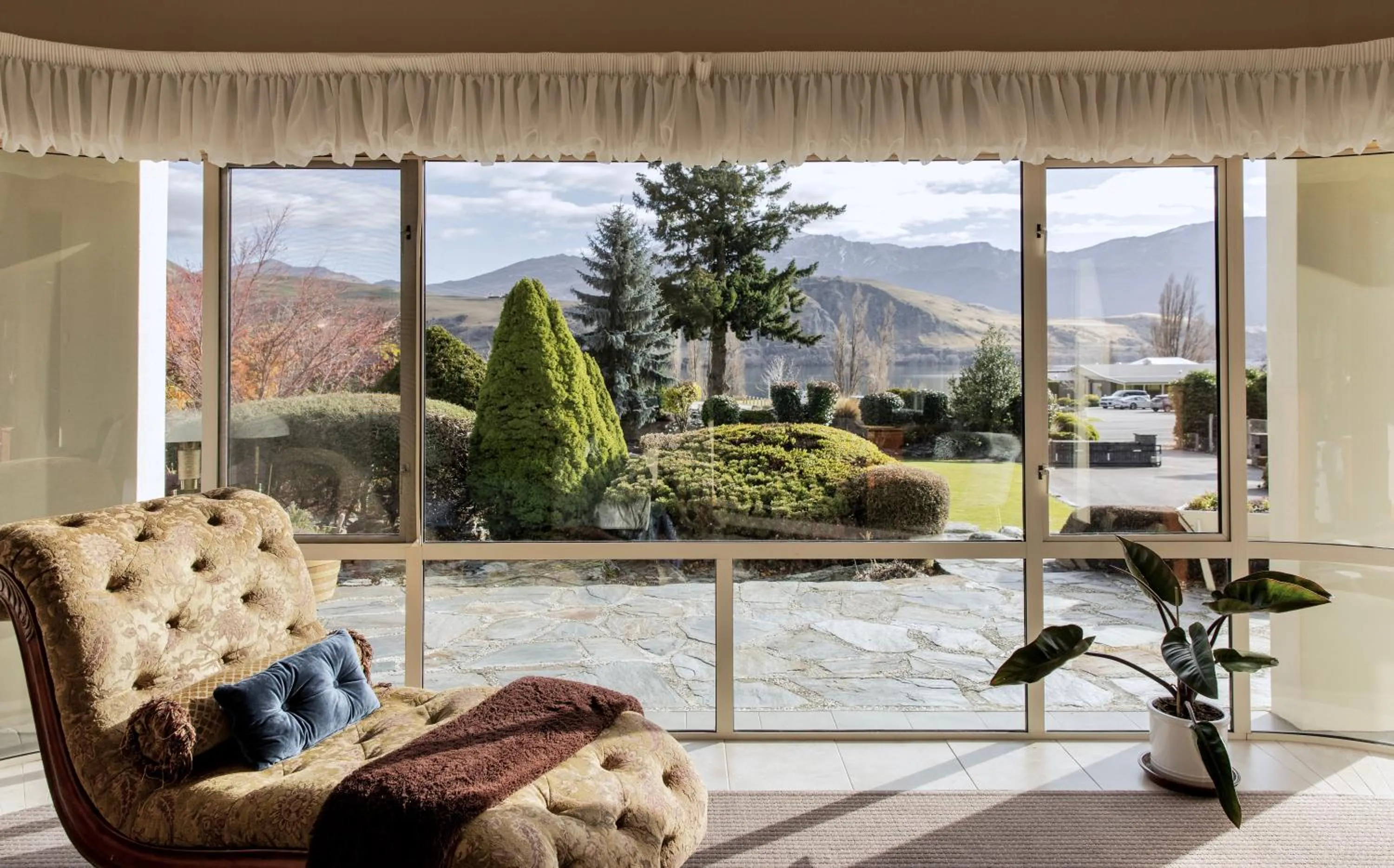 Natural landscape in The Shan's Lodge