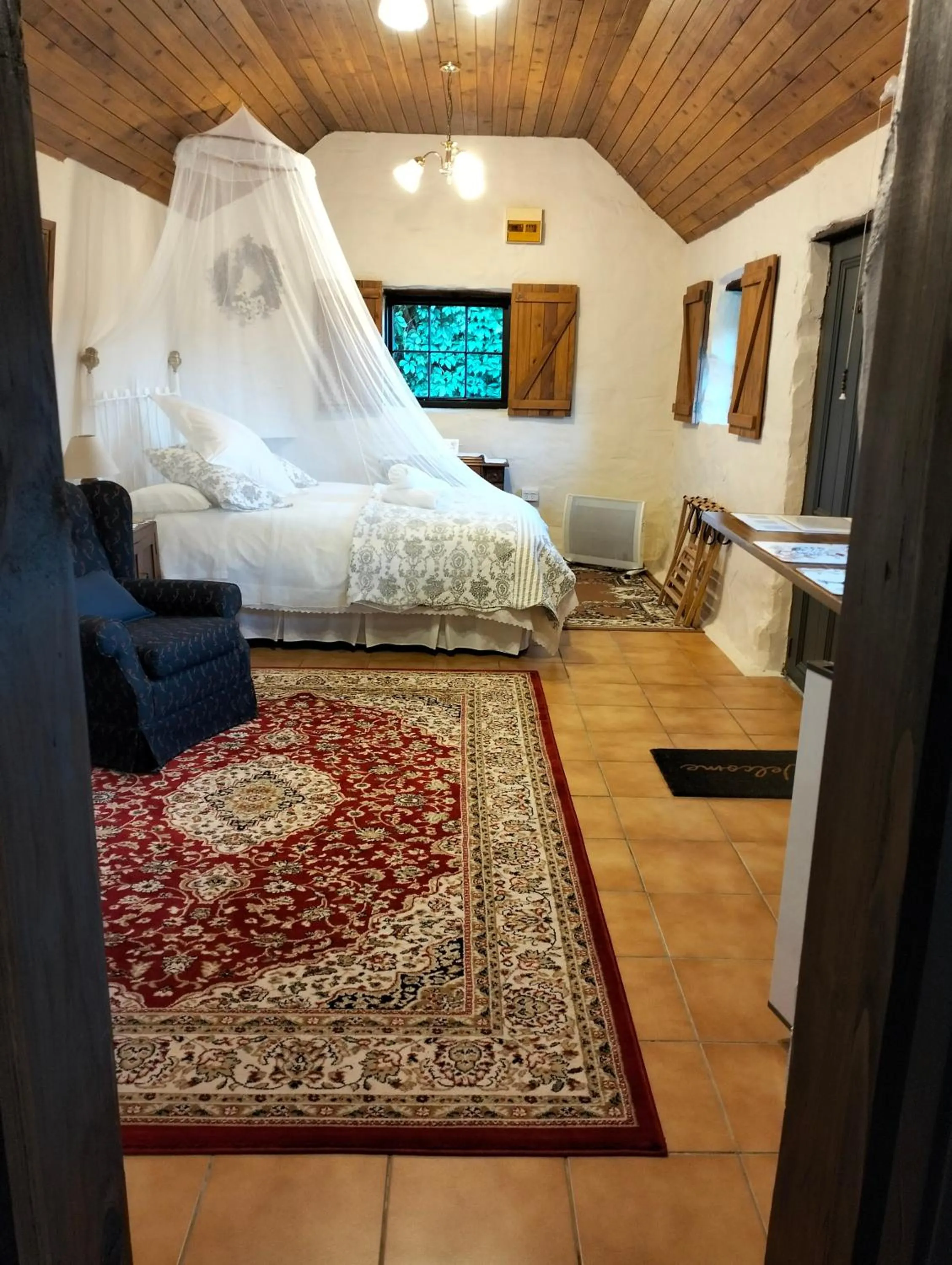 Bed in Queensberry Inn