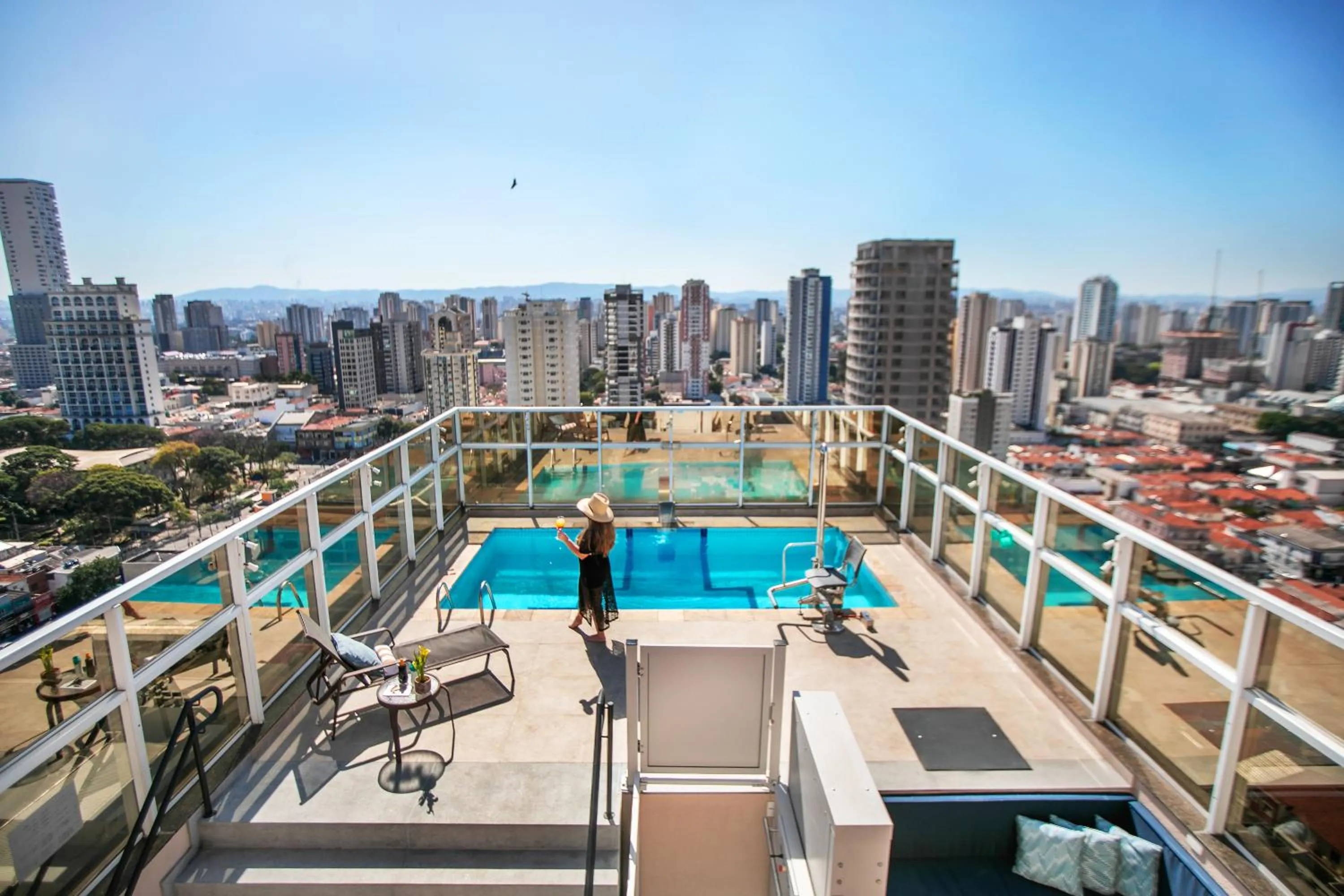Swimming pool in São Paulo Tatuape, Affiliated by Meliá