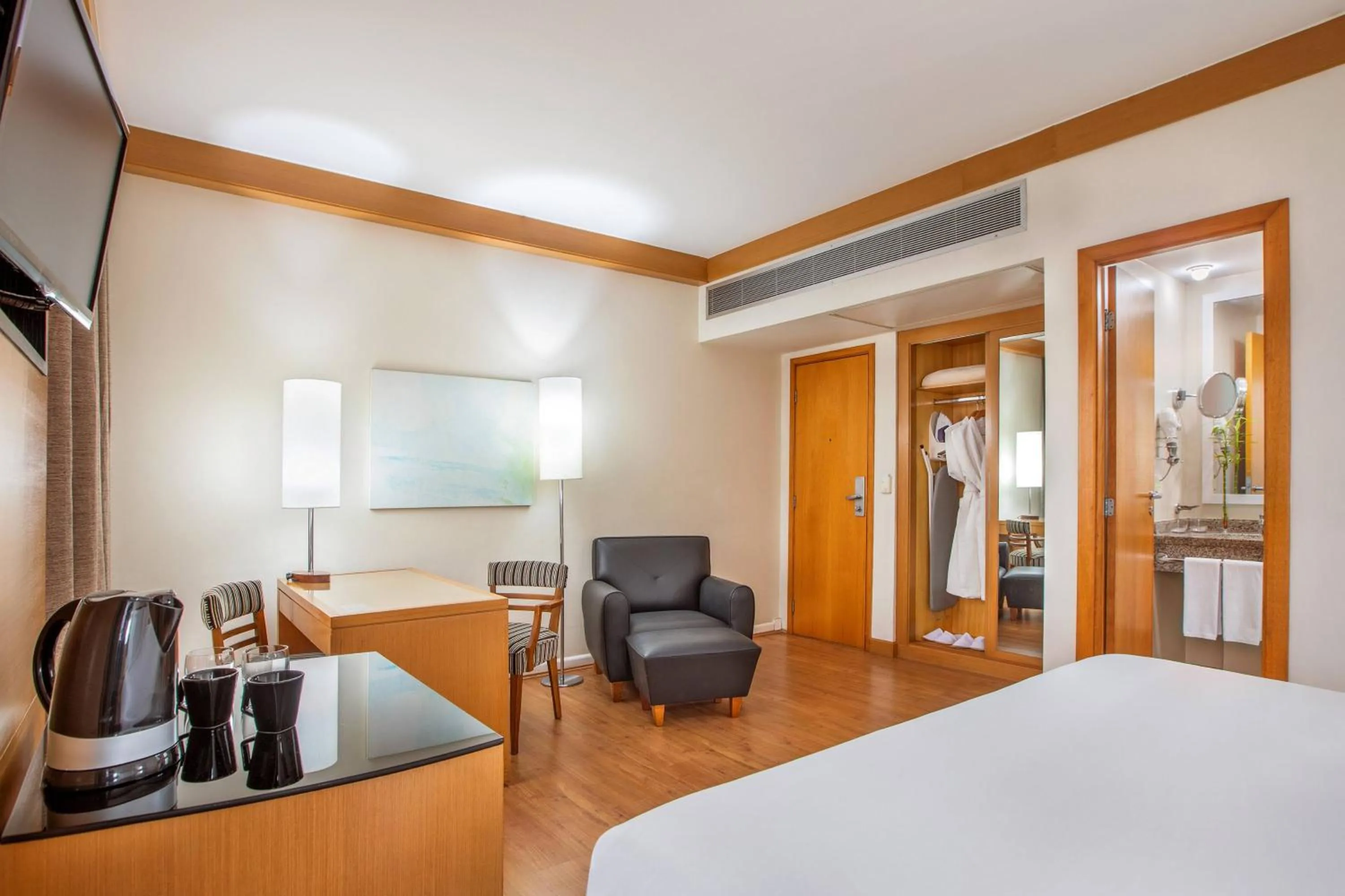 Photo of the whole room, Bed in São Paulo Tatuapé Affiliated by Meliá