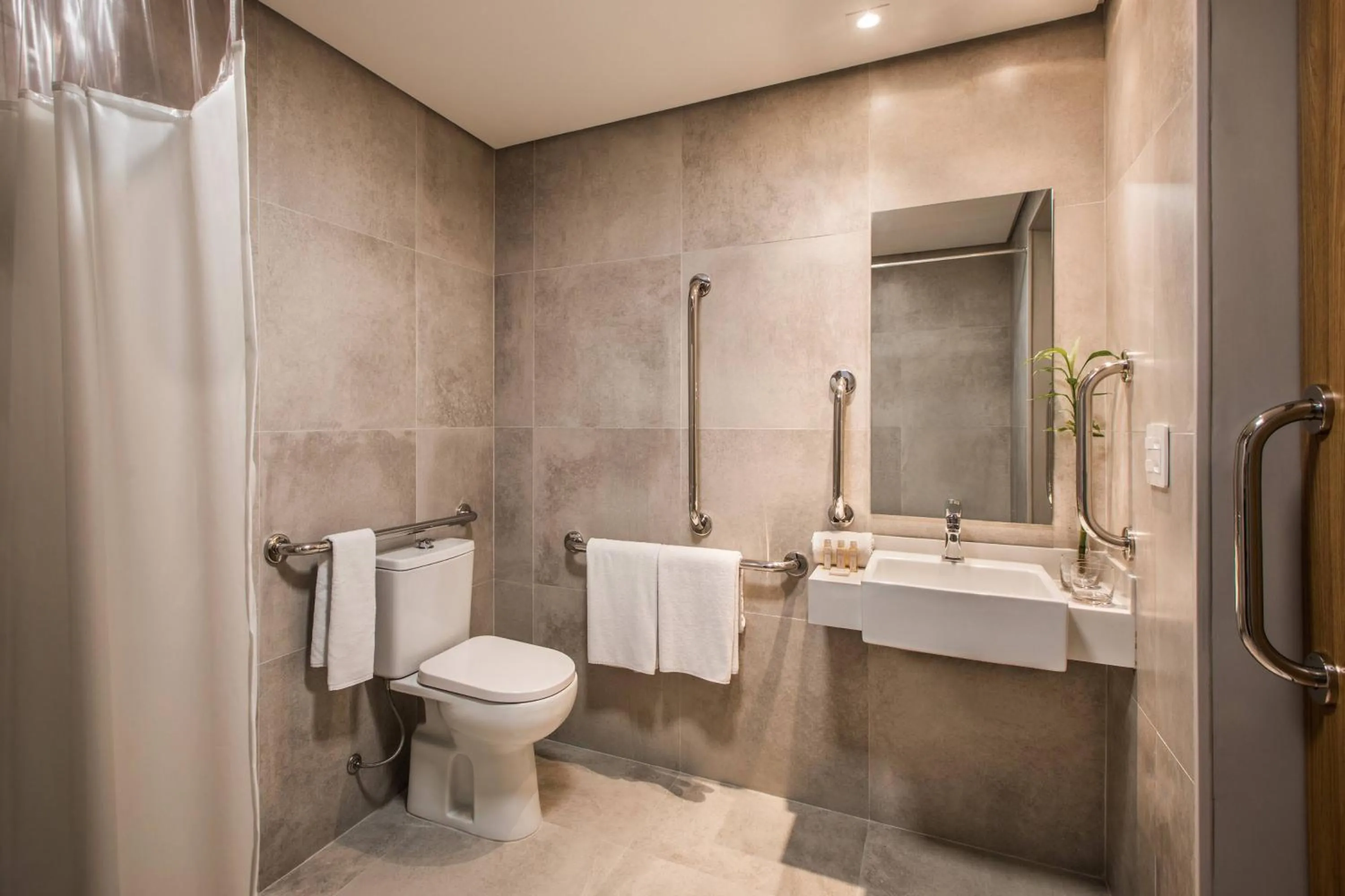 Bathroom in São Paulo Tatuapé Affiliated by Meliá