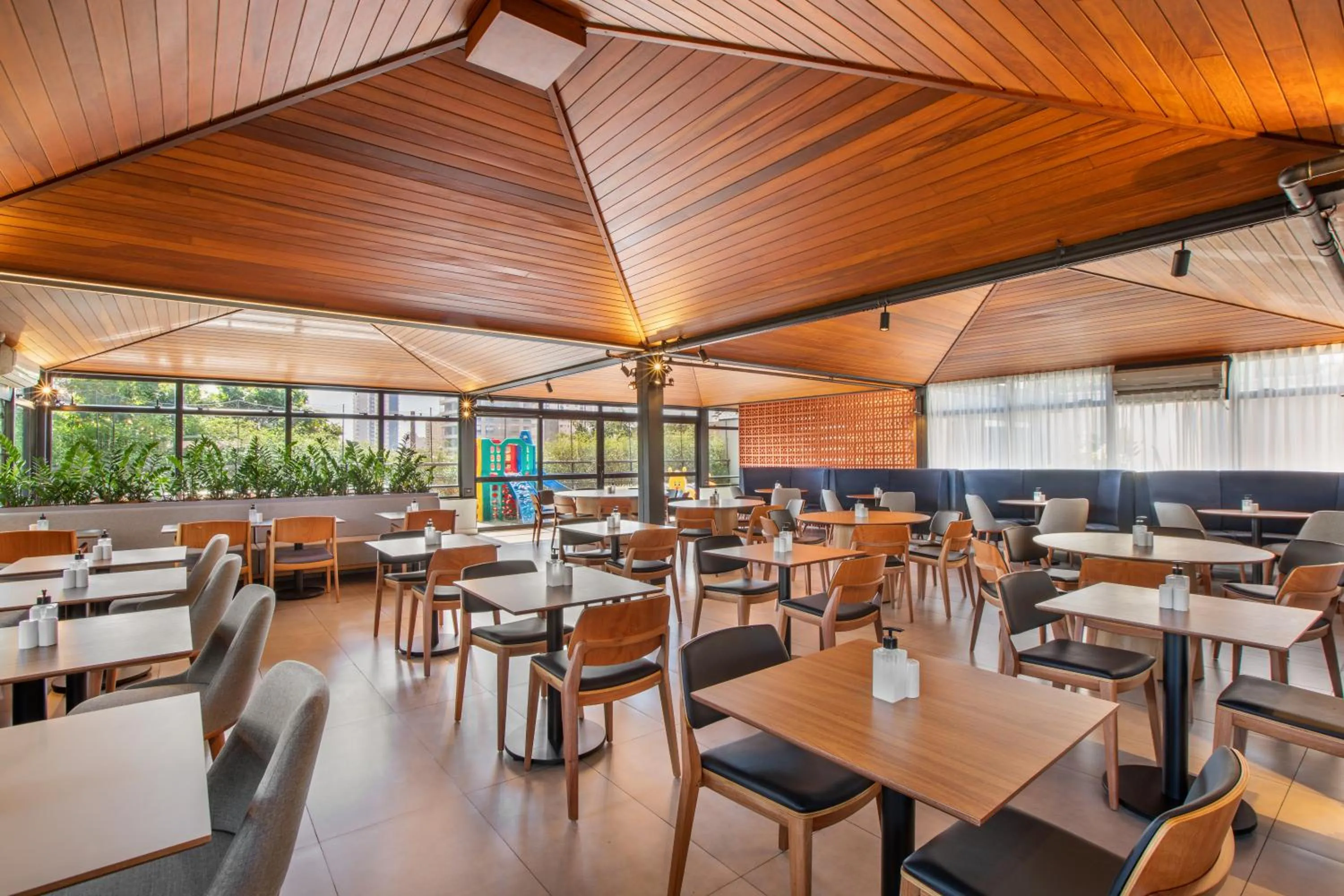 Restaurant/places to eat in São Paulo Tatuape, Affiliated by Meliá