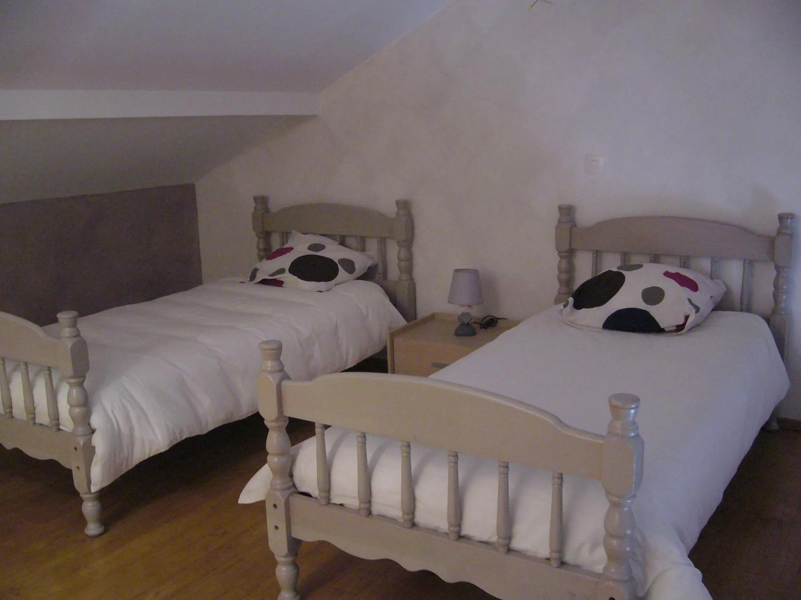 Bedroom, Bed in Le Jardin Ombragé