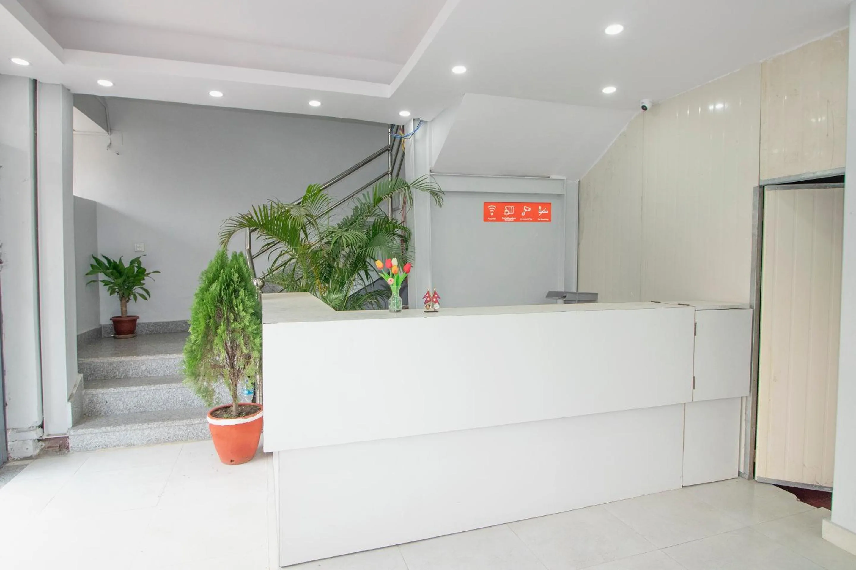Lobby or reception in OYO 254 White House Inn