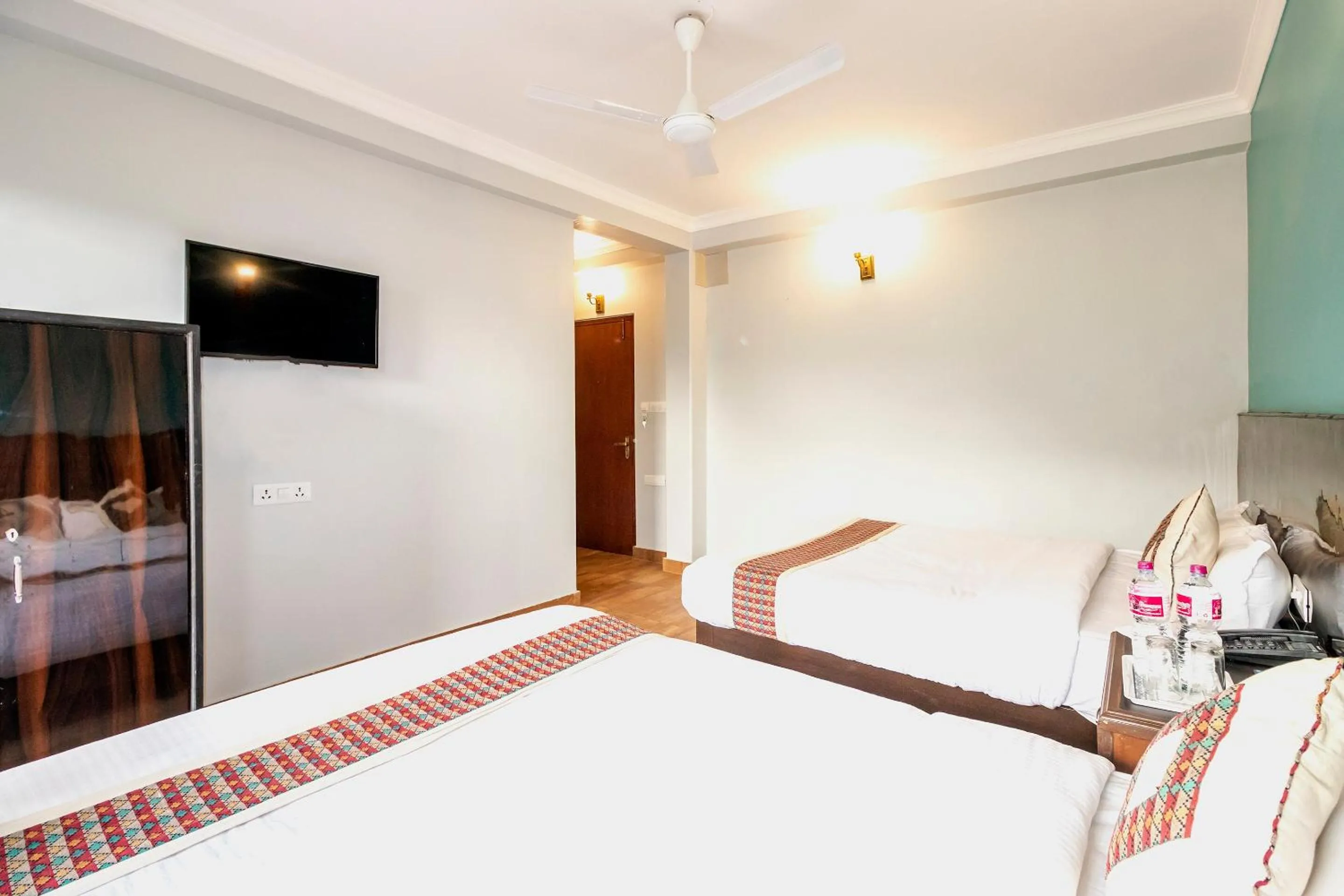 Bedroom, Bed in OYO 254 White House Inn