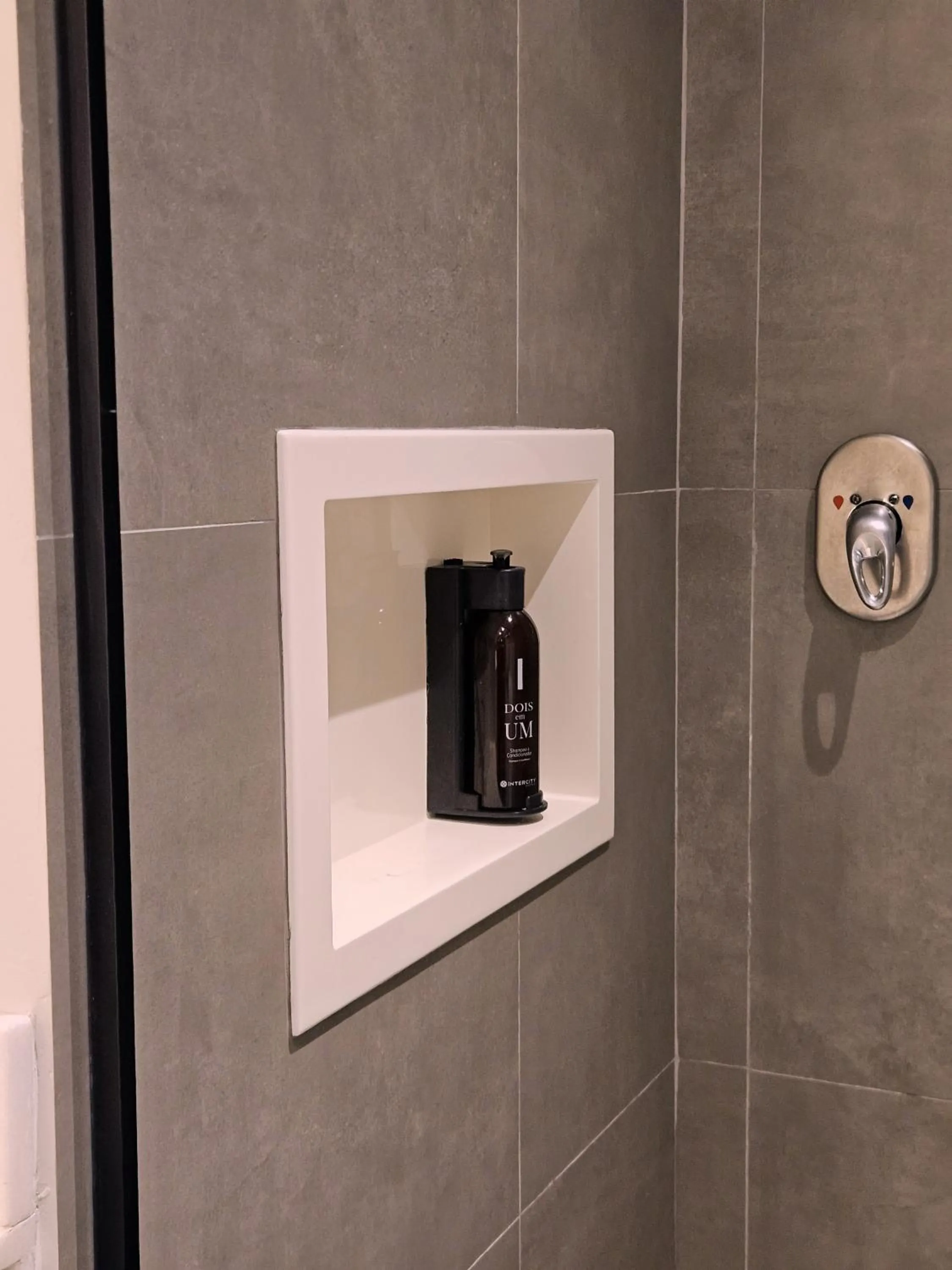 Standard Twin - single occupancy - 2 Camas Solteiro in Intercity São Paulo Paulista